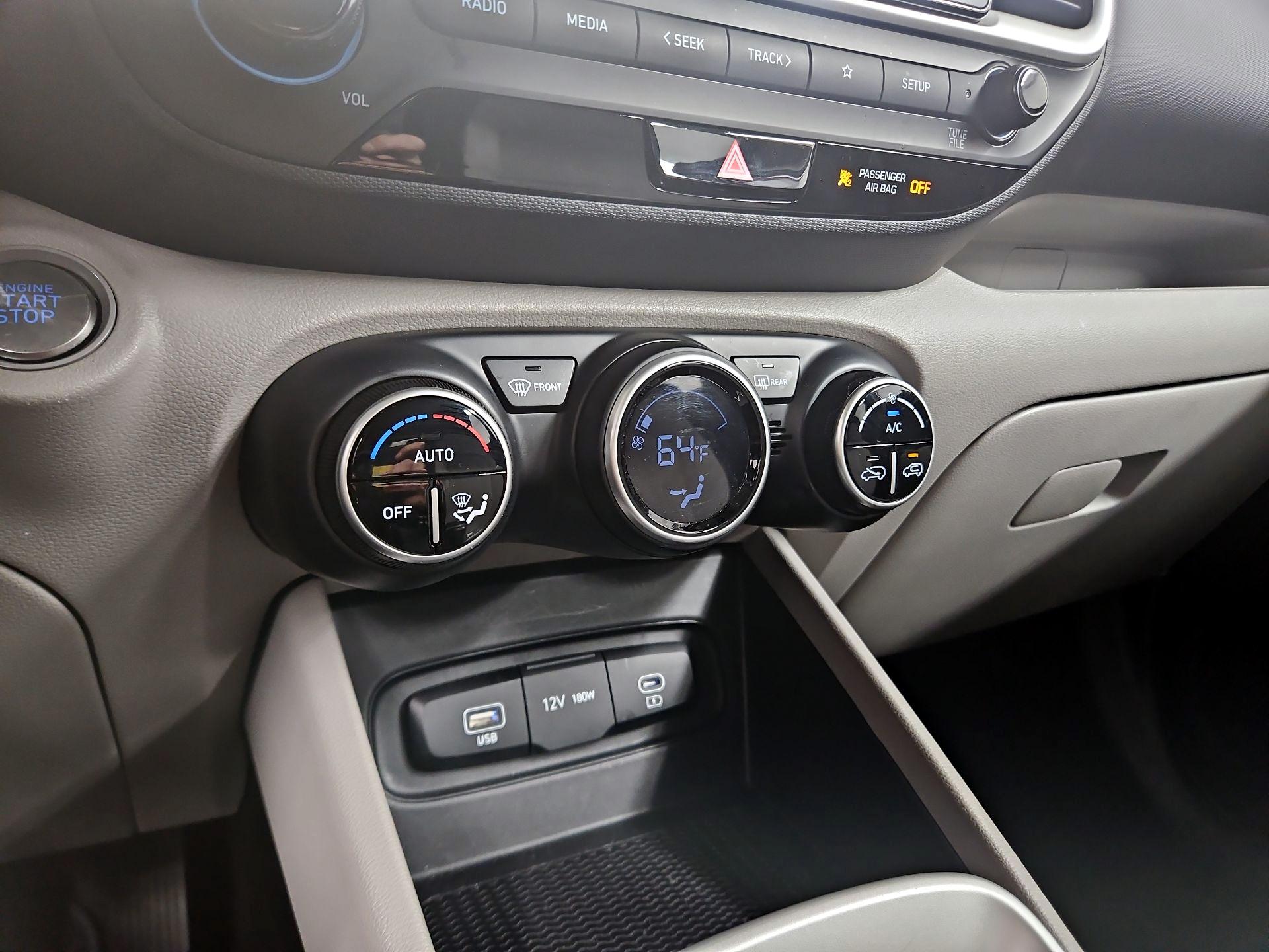 Thumbnail: 2025 Hyundai Venue - 16