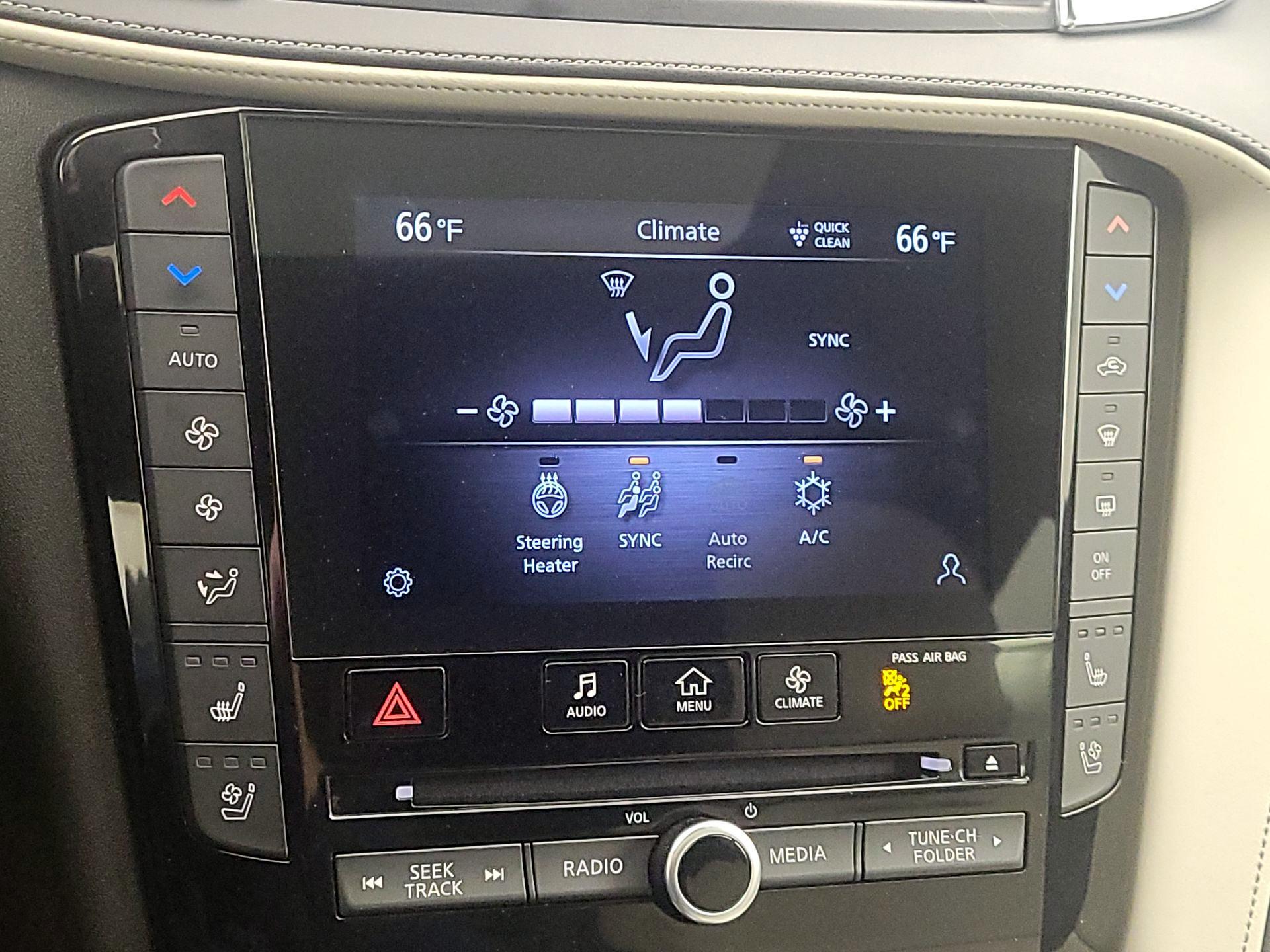 Thumbnail: 2024 INFINITI QX55 - 17