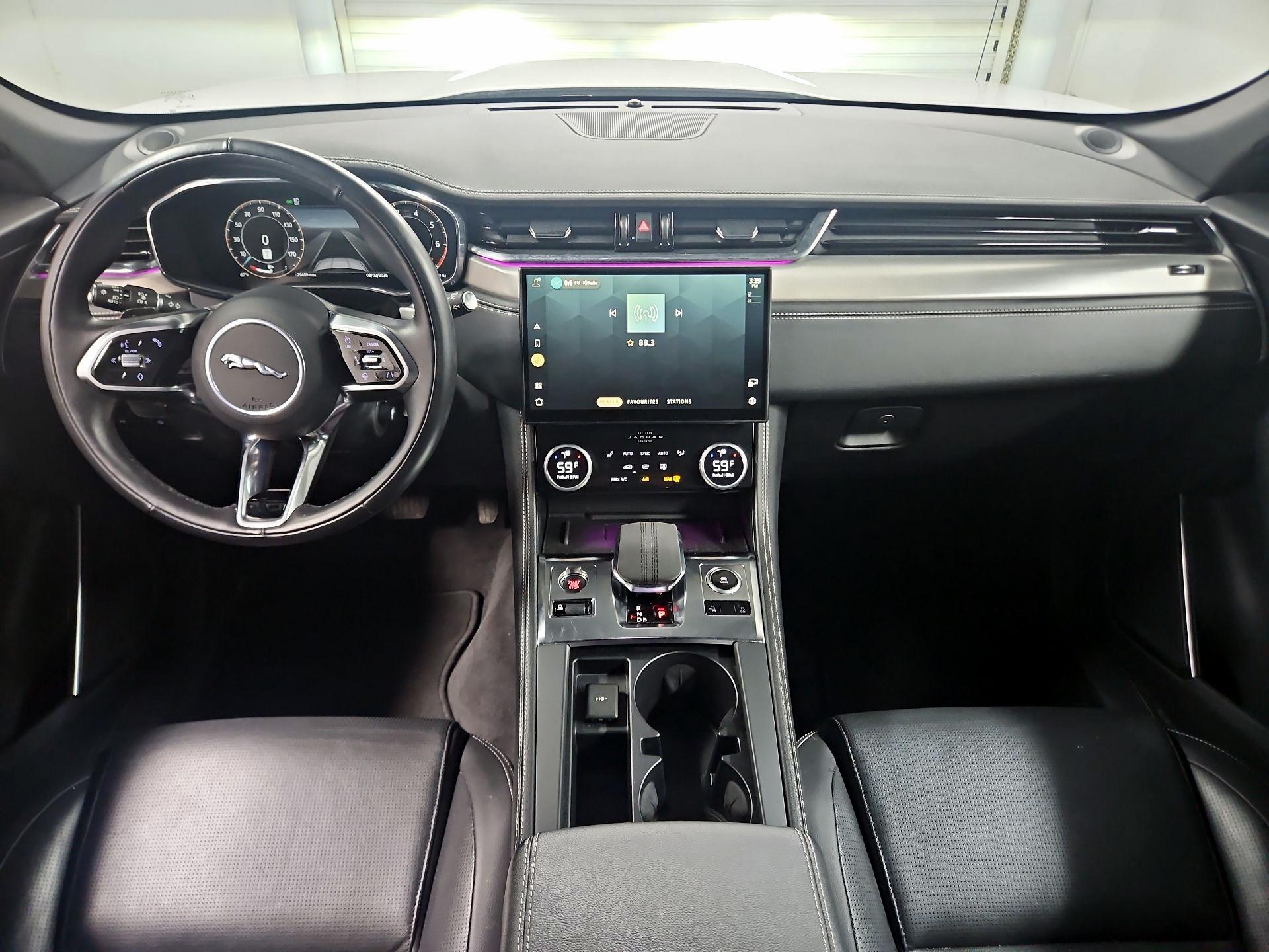 Thumbnail: 2024 Jaguar F-Pace - 9