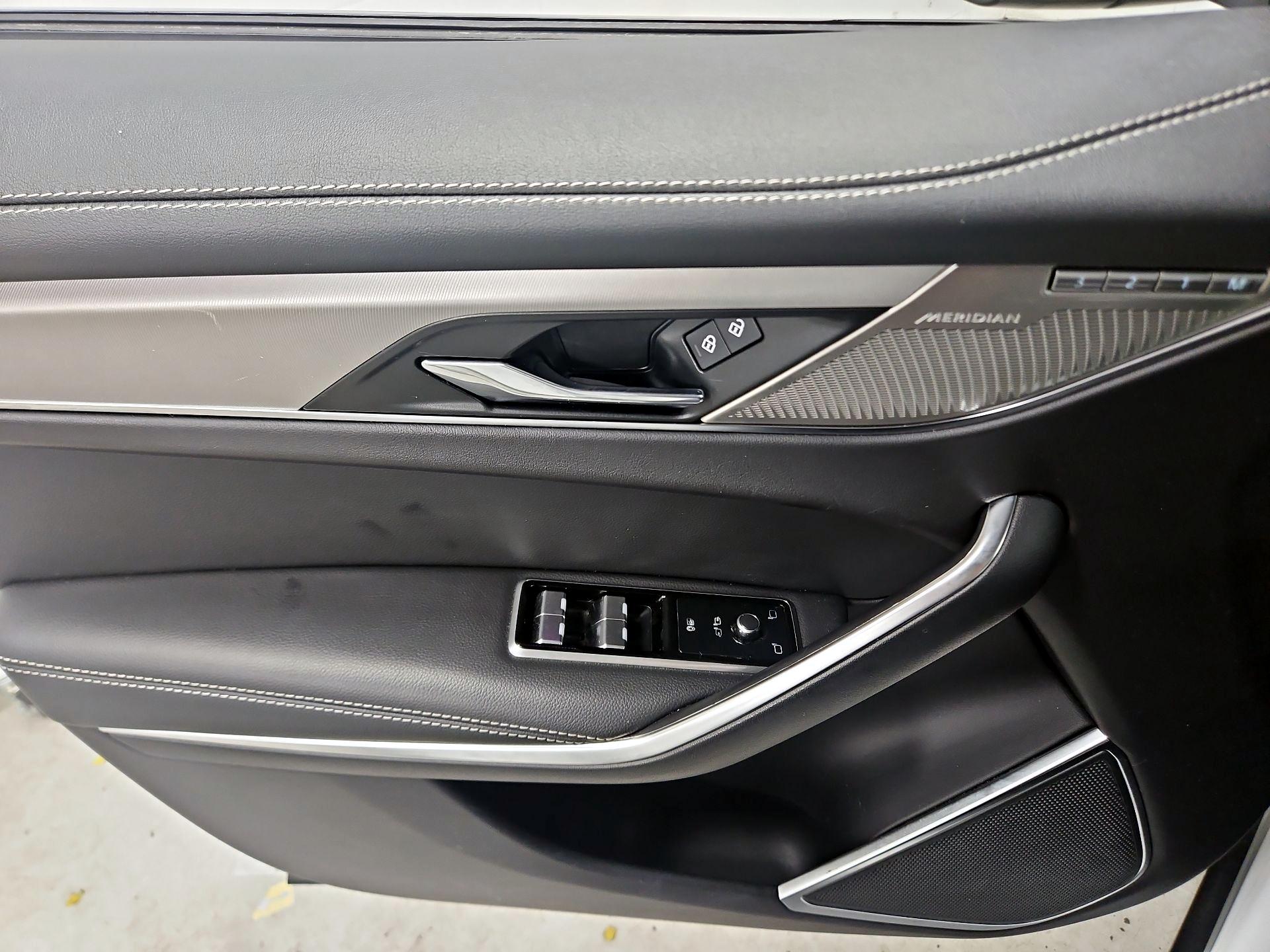 Thumbnail: 2024 Jaguar F-Pace - 12