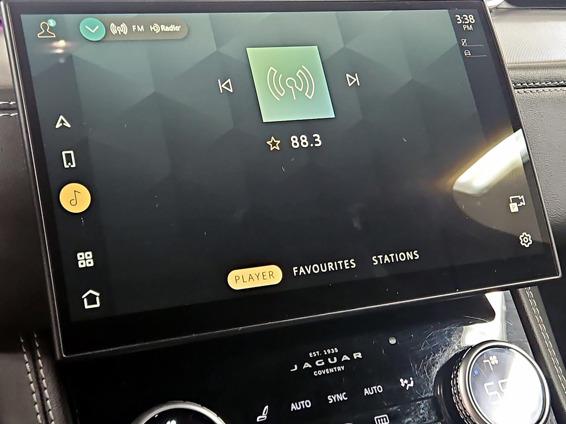 Thumbnail: 2024 Jaguar F-Pace - 16