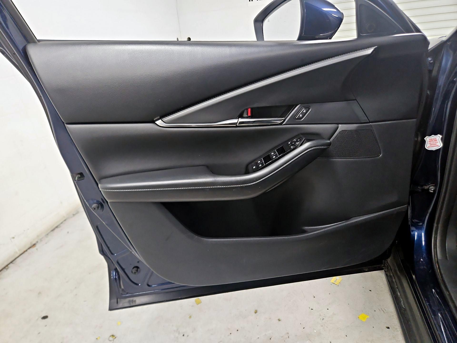 Thumbnail: 2025 Mazda CX-30 - 12