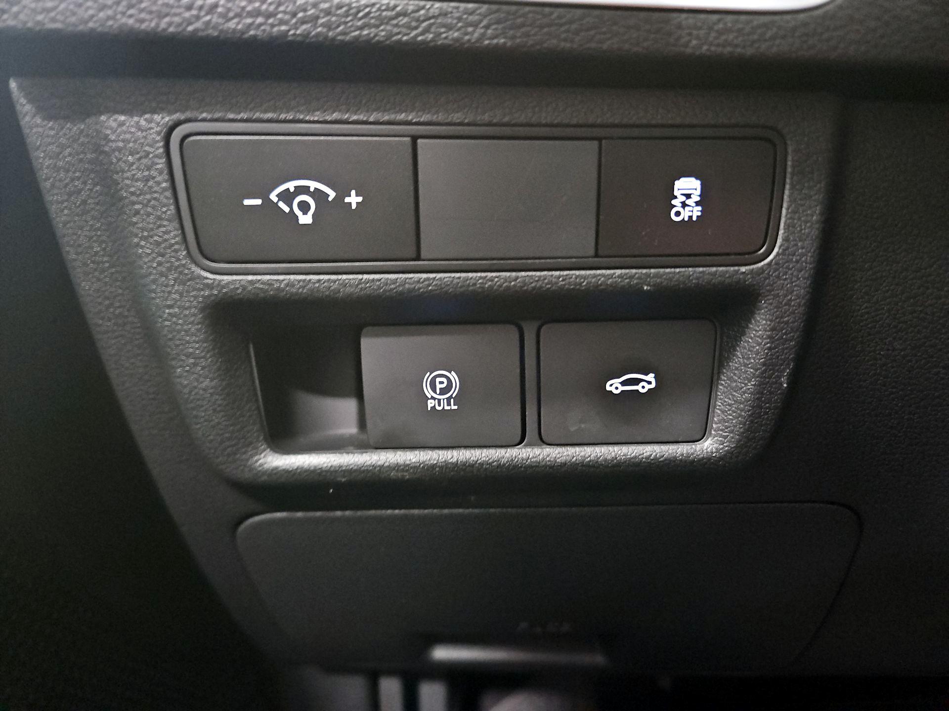 Thumbnail: 2025 Hyundai Sonata - 13