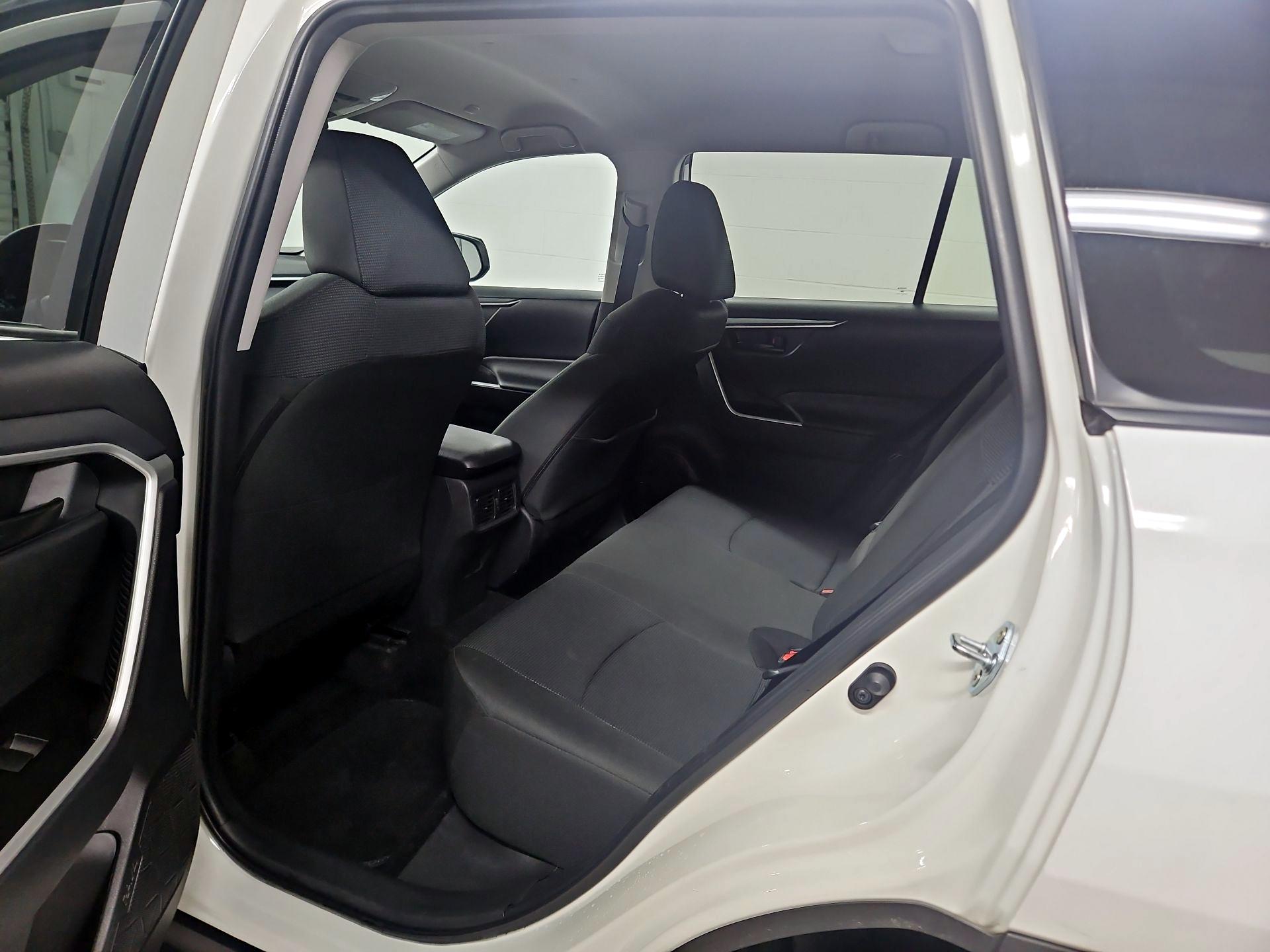 Thumbnail: 2025 Toyota RAV4 - 19