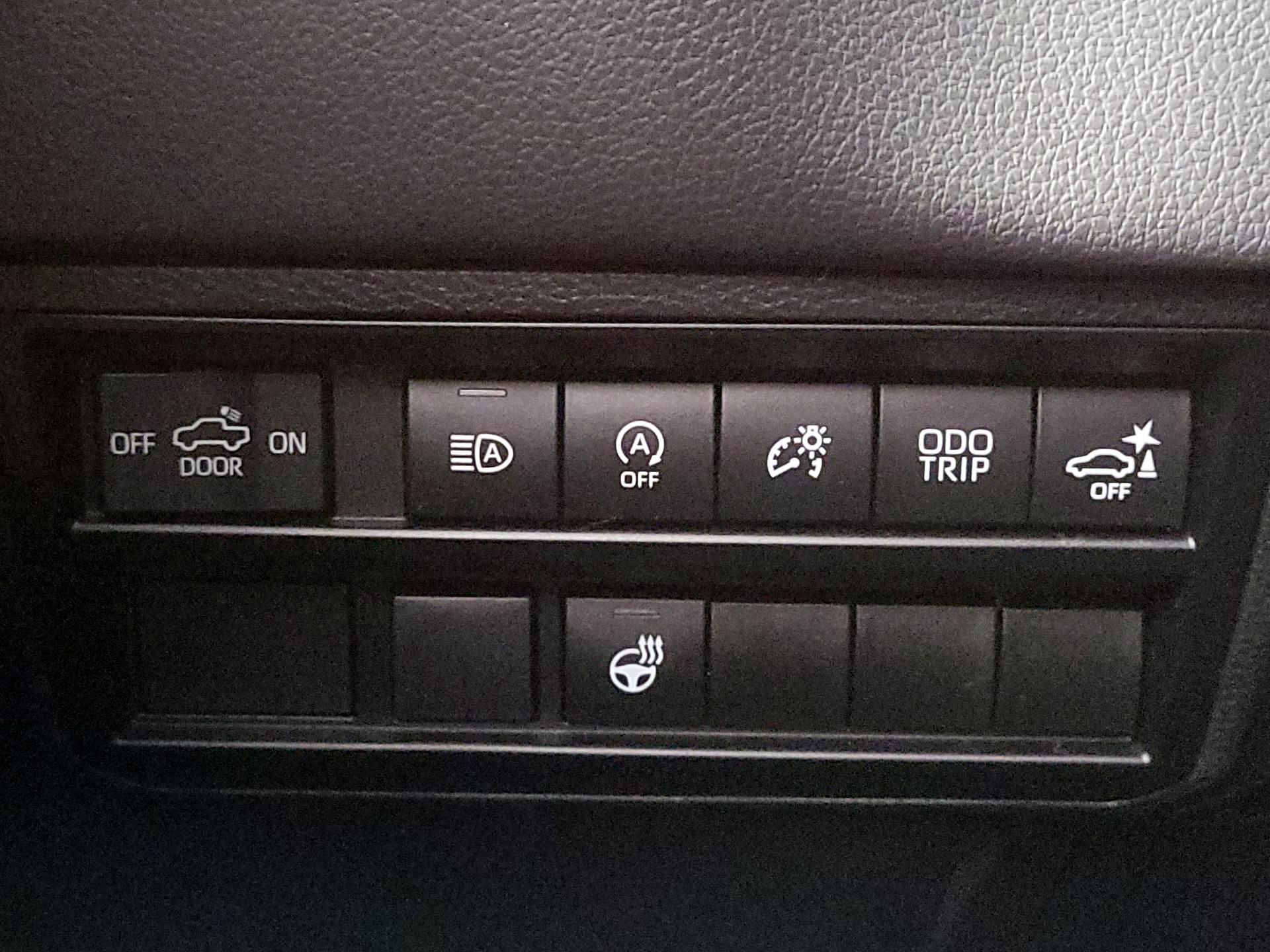 Thumbnail: 2022 Toyota Tundra - 13