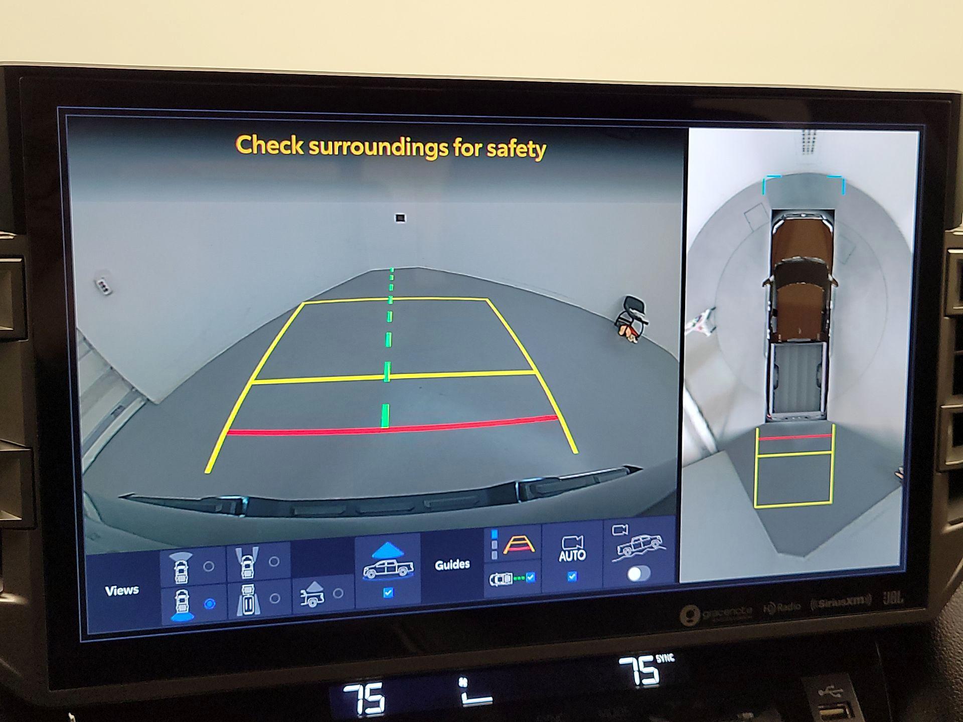 Thumbnail: 2022 Toyota Tundra - 15