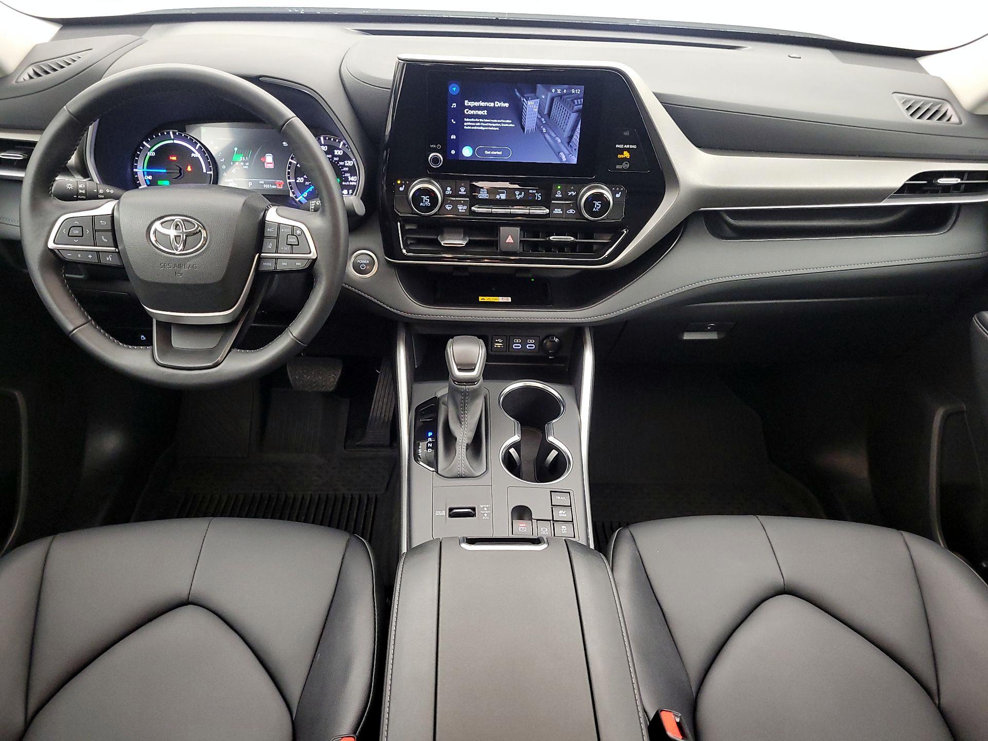 Thumbnail: 2025 Toyota Highlander - 9