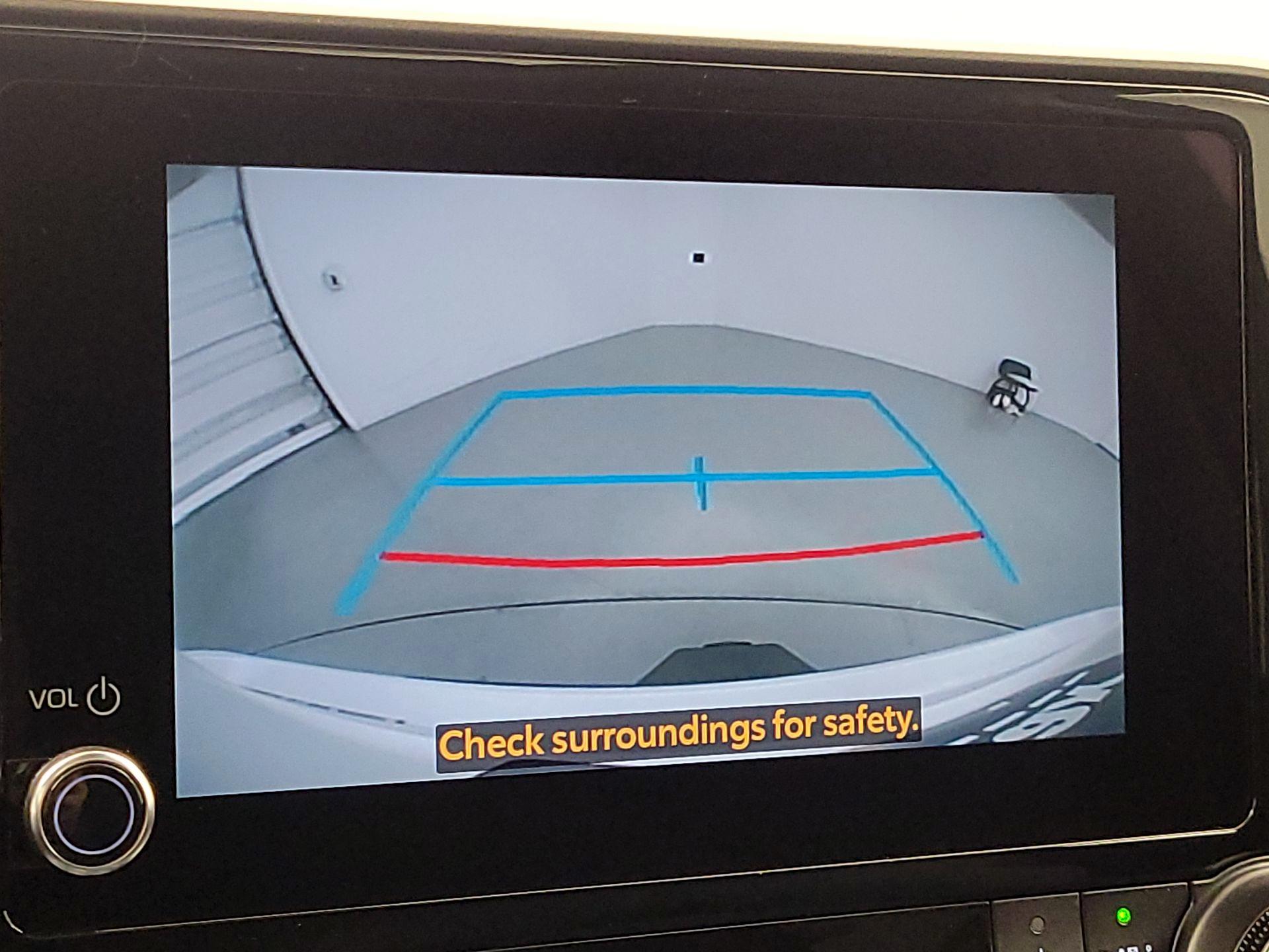 Thumbnail: 2025 Toyota Highlander - 15