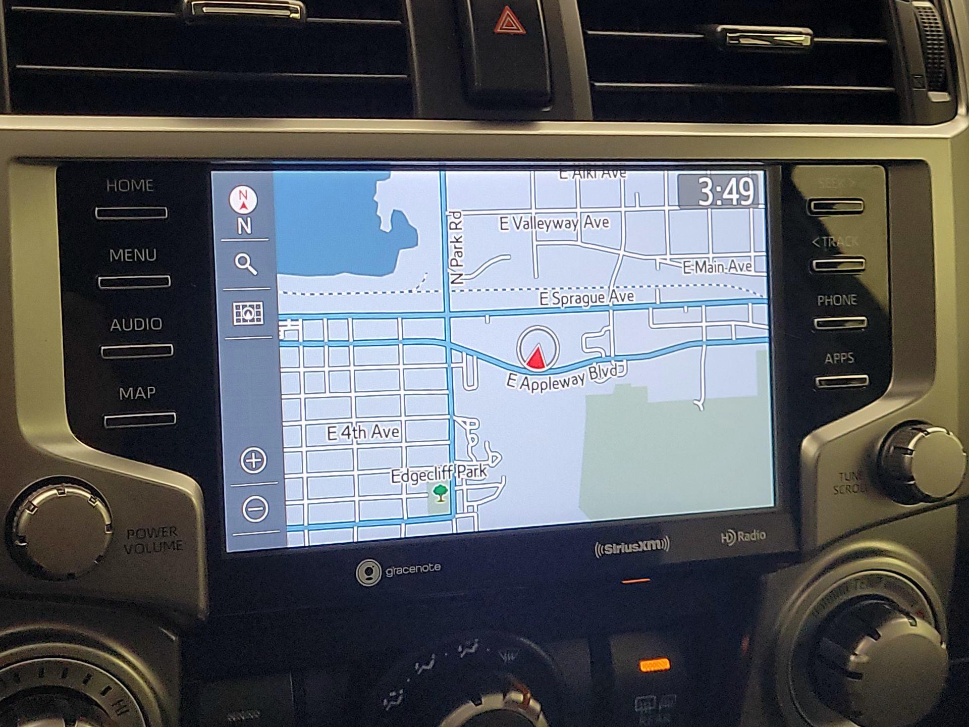 Thumbnail: 2020 Toyota 4Runner - 14