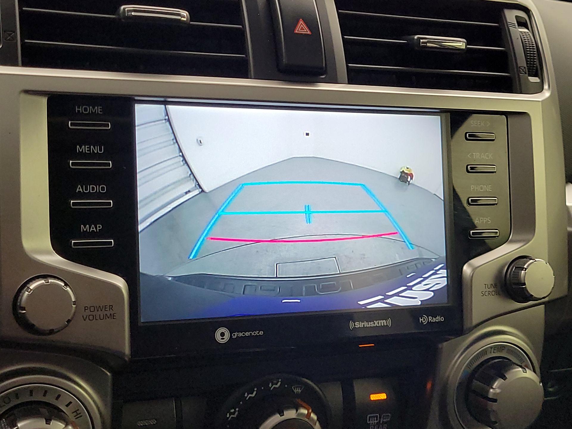 Thumbnail: 2020 Toyota 4Runner - 15