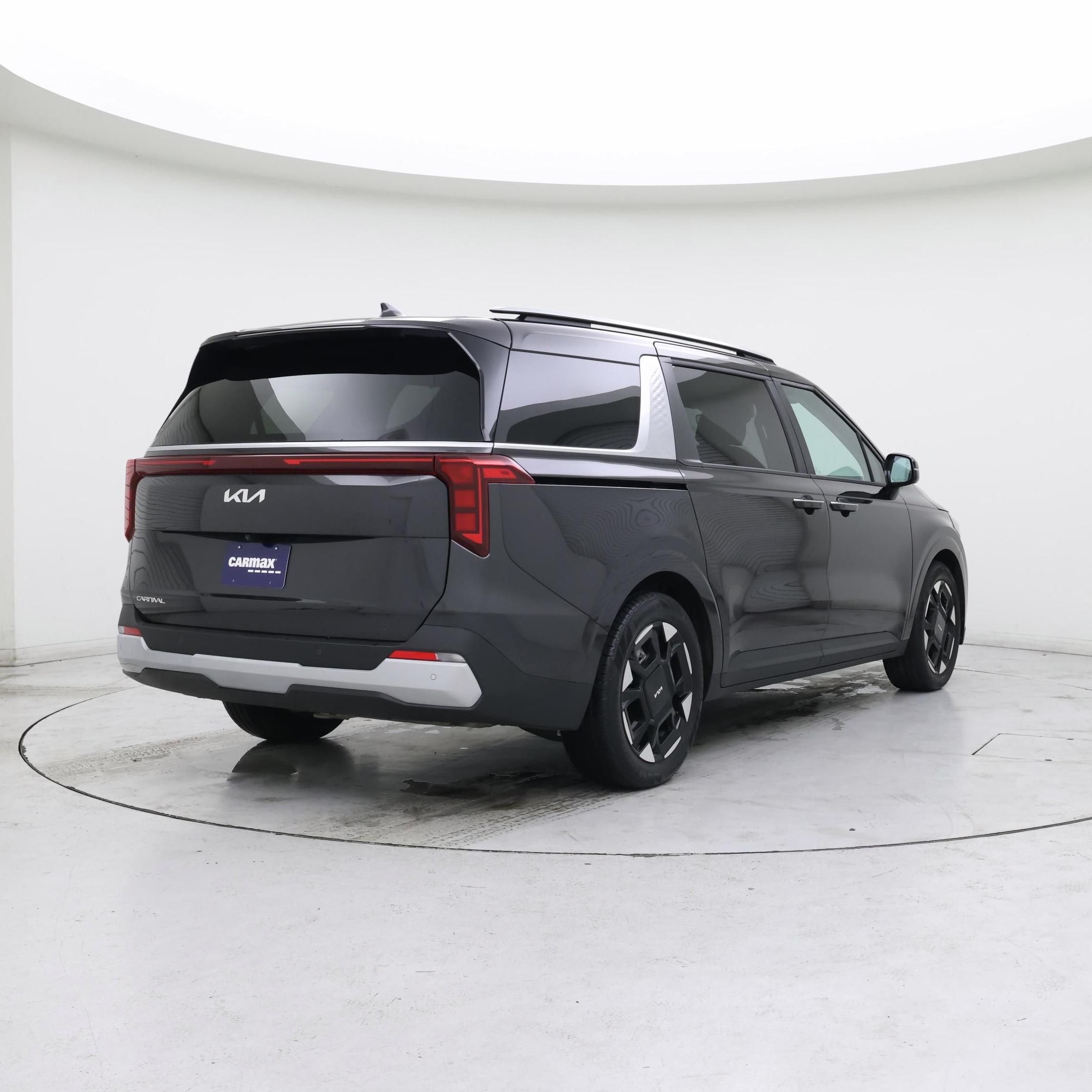 Thumbnail: 2025 Kia Carnival - 8