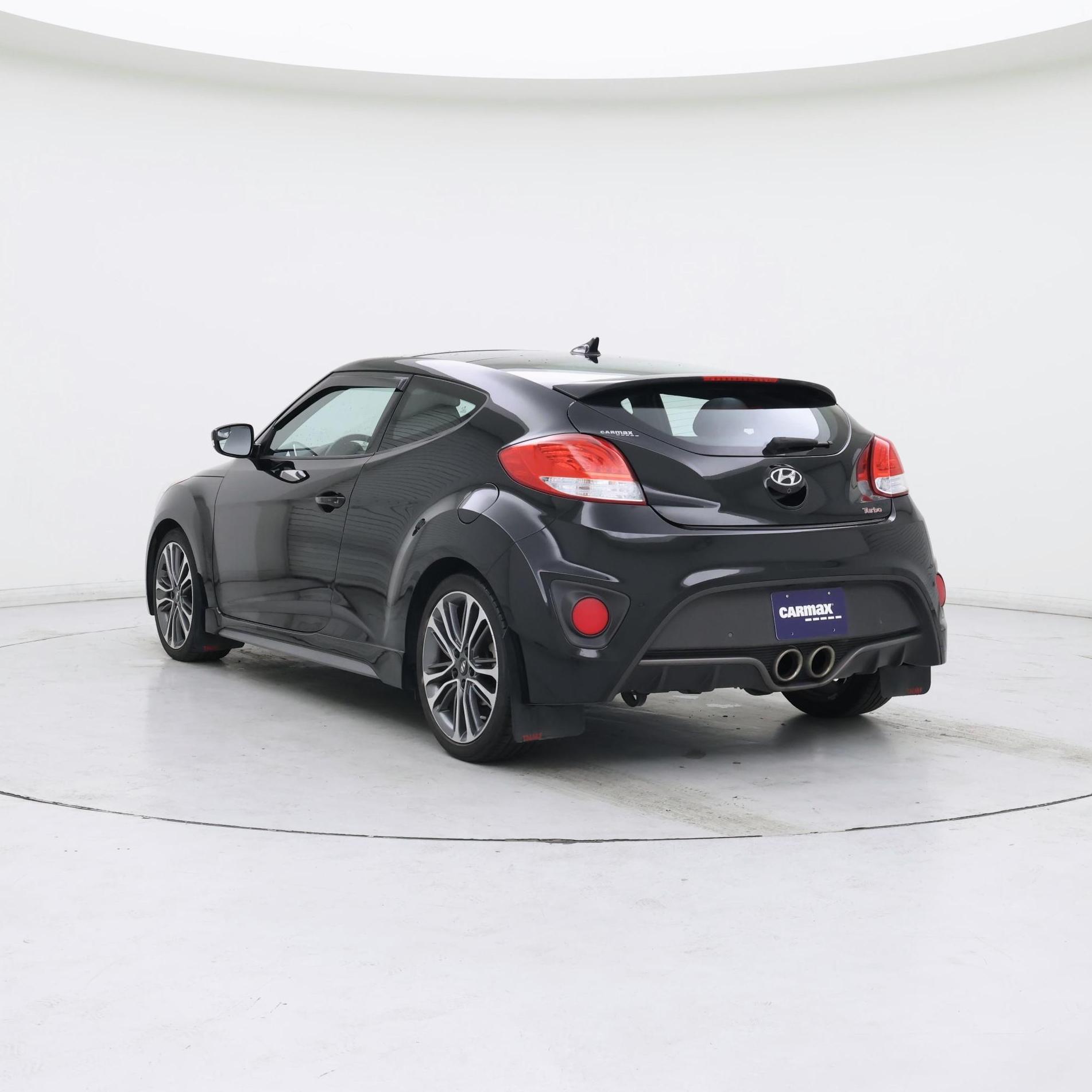 Thumbnail: 2017 Hyundai Veloster - 2