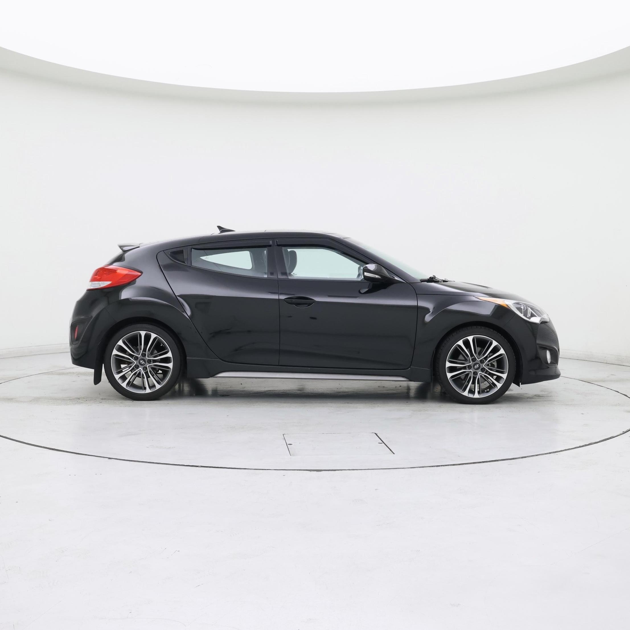 Thumbnail: 2017 Hyundai Veloster - 7