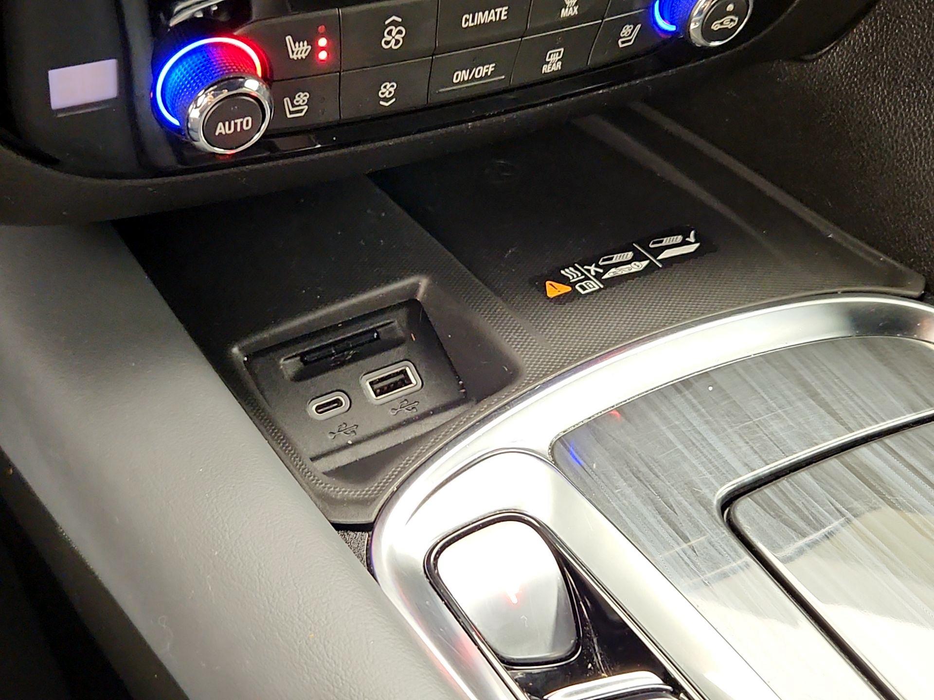 Thumbnail: 2024 Buick Enclave - 19