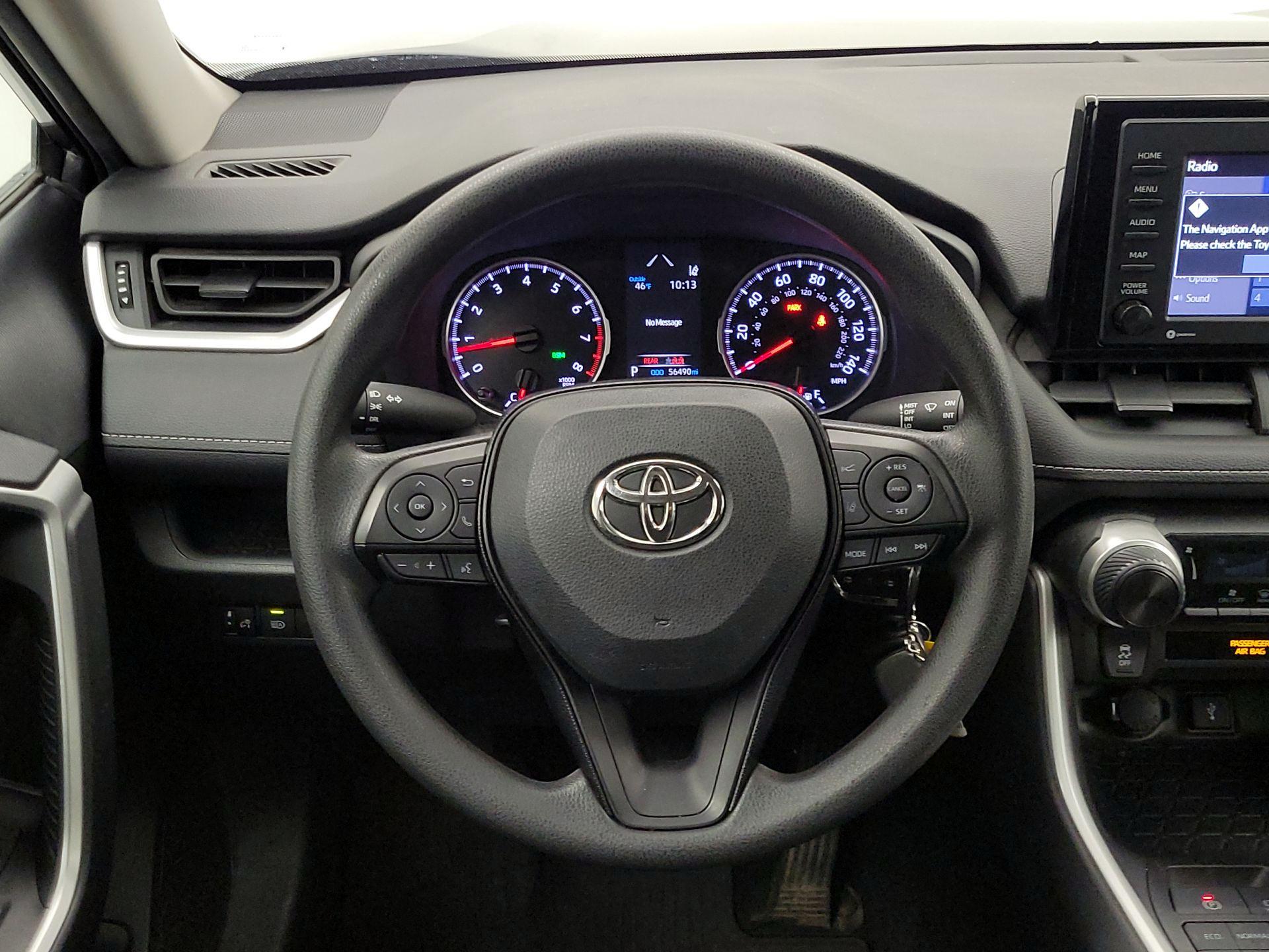 Thumbnail: 2020 Toyota RAV4 - 10