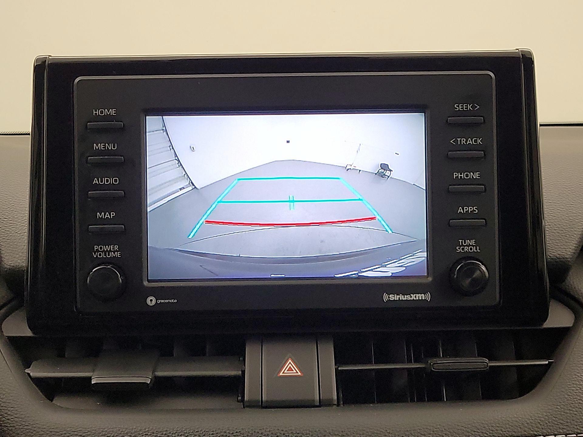 Thumbnail: 2020 Toyota RAV4 - 15