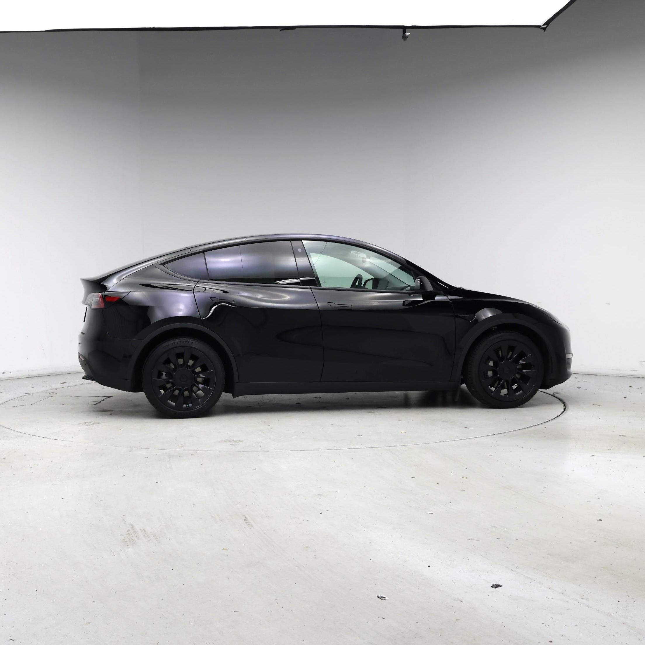 Thumbnail: 2022 Tesla Model Y - 7