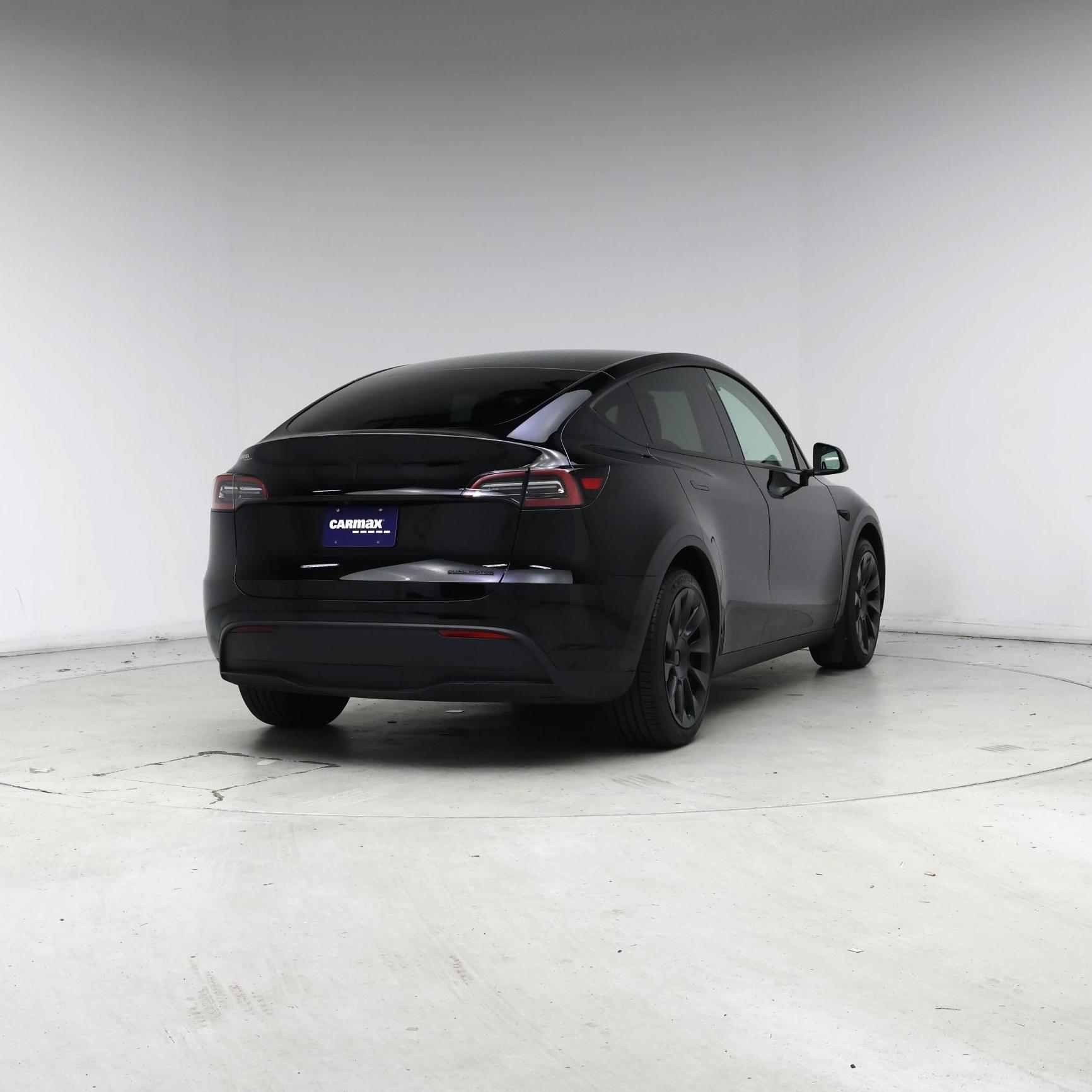 Thumbnail: 2022 Tesla Model Y - 8