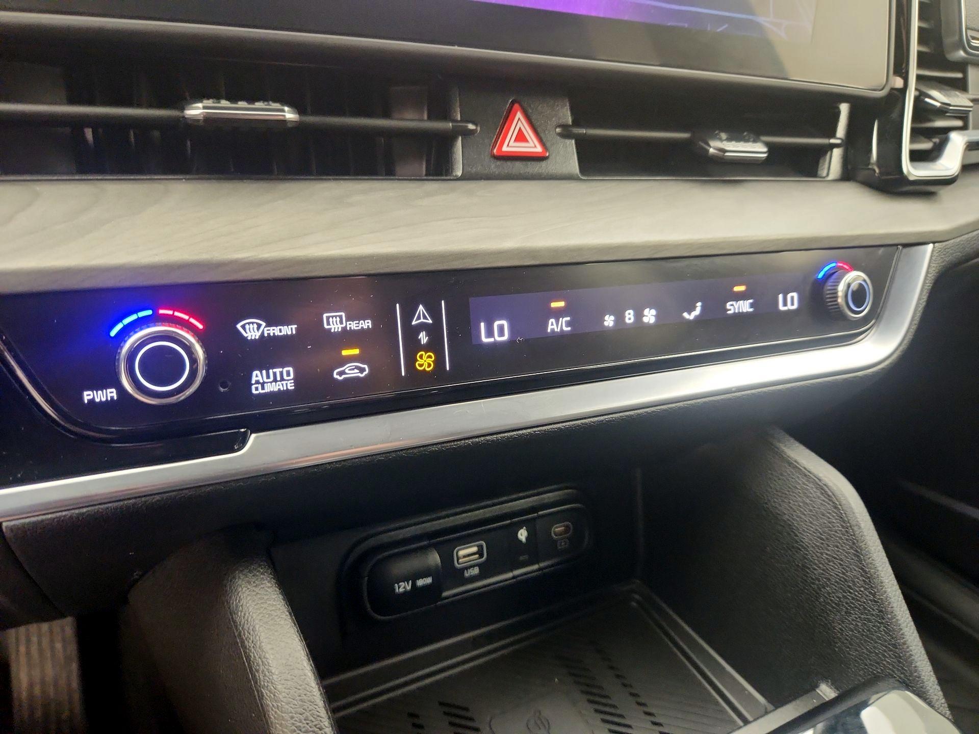 Thumbnail: 2025 Kia Sportage - 17