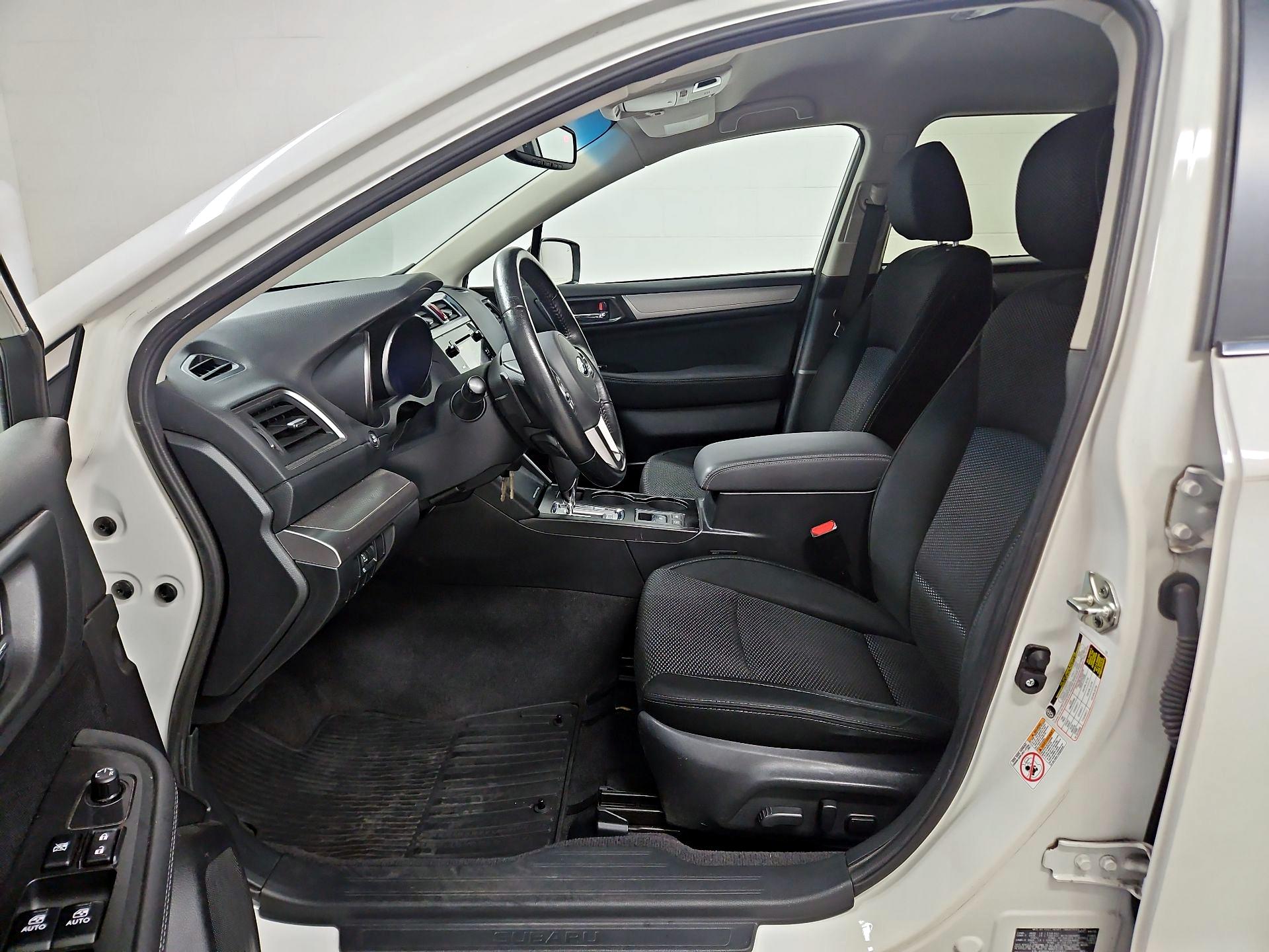 Thumbnail: 2015 Subaru Outback - 11