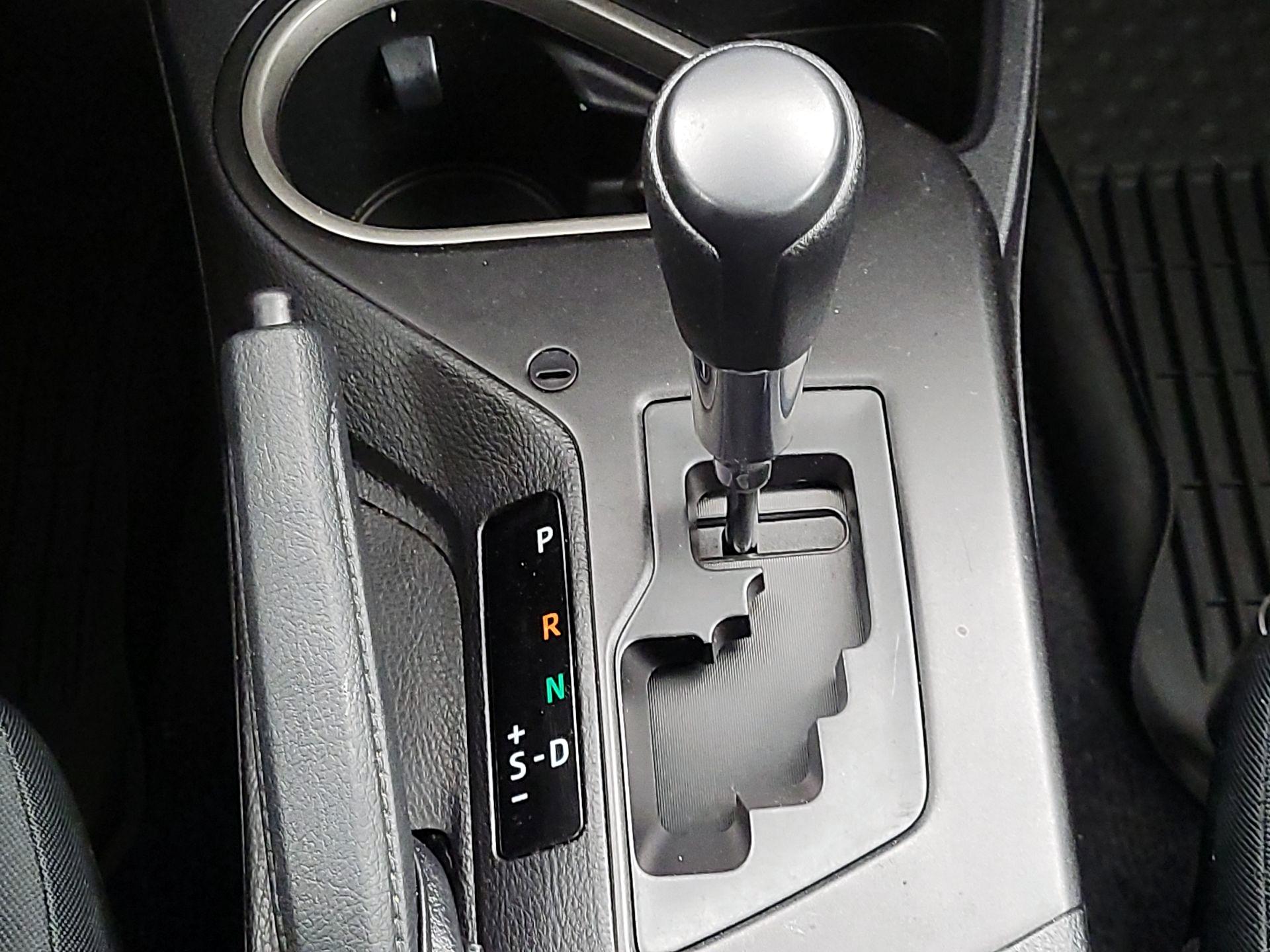 Thumbnail: 2017 Toyota RAV4 - 17