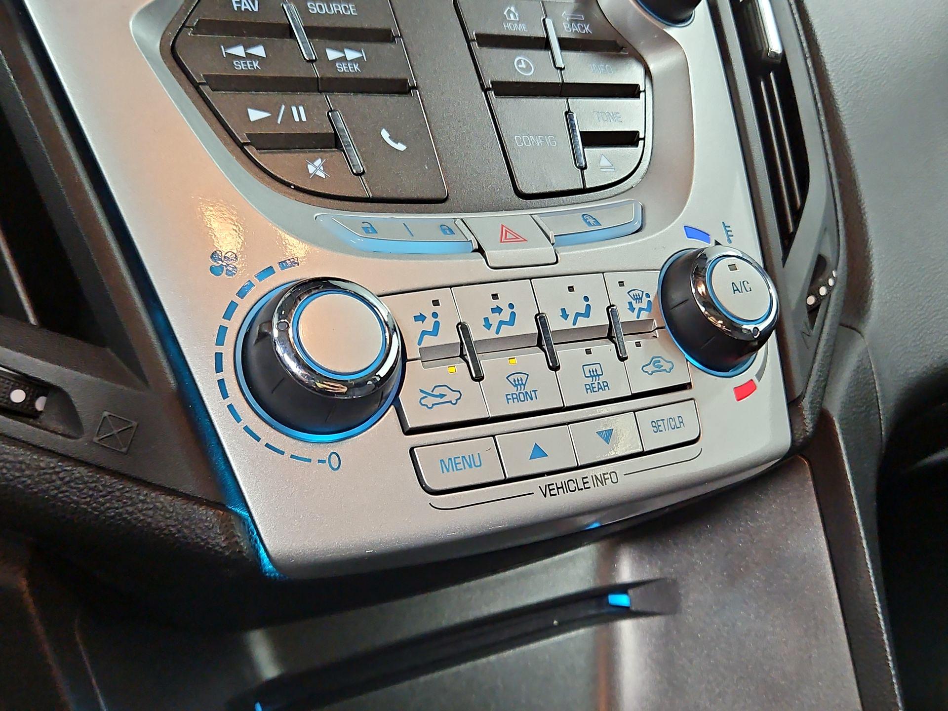 Thumbnail: 2015 Chevrolet Equinox - 15