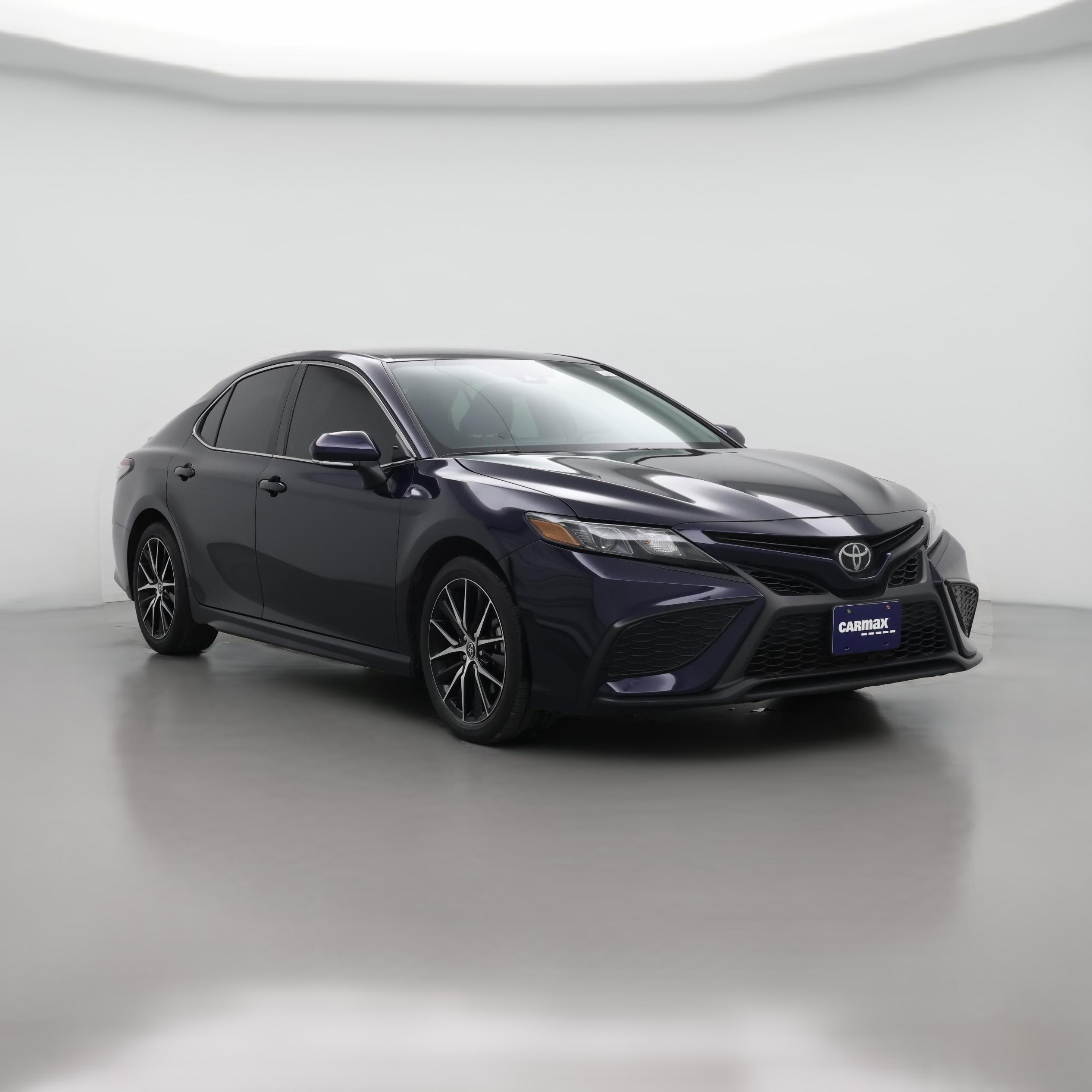 Thumbnail: 2022 Toyota Camry - 1