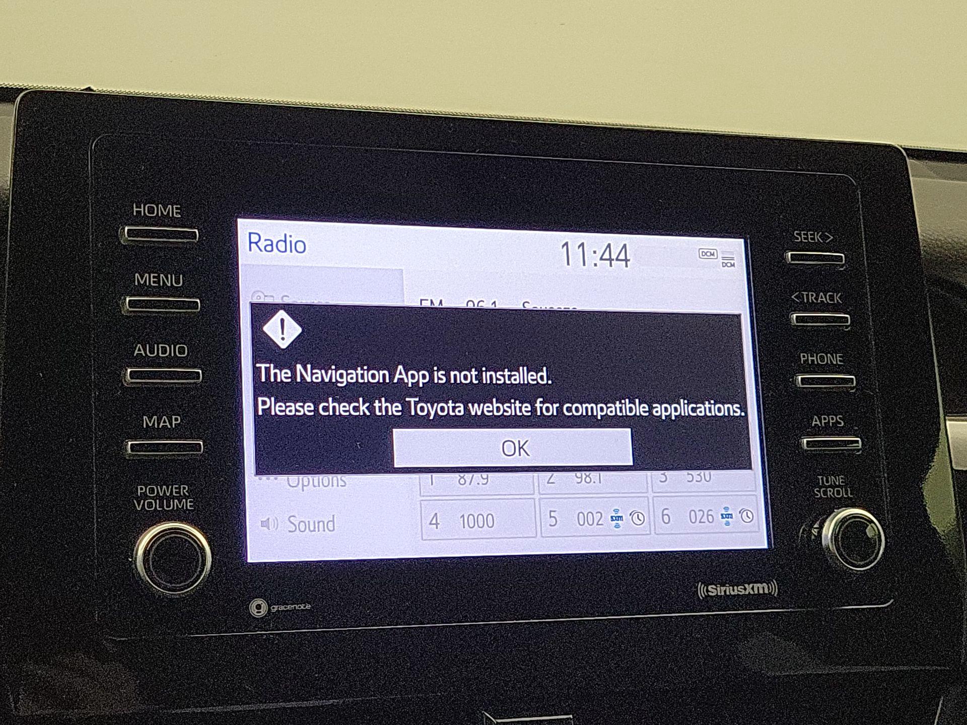 Thumbnail: 2022 Toyota Camry - 14