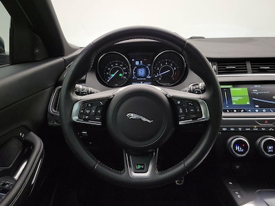 Steering Wheel & Instrument Cluster (On)