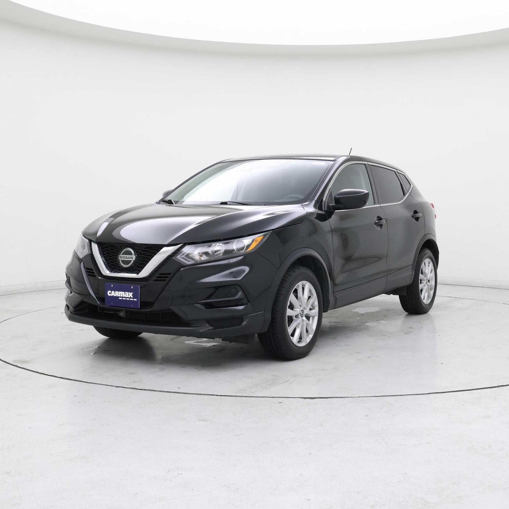 Thumbnail: 2022 Nissan Rogue Sport - 4