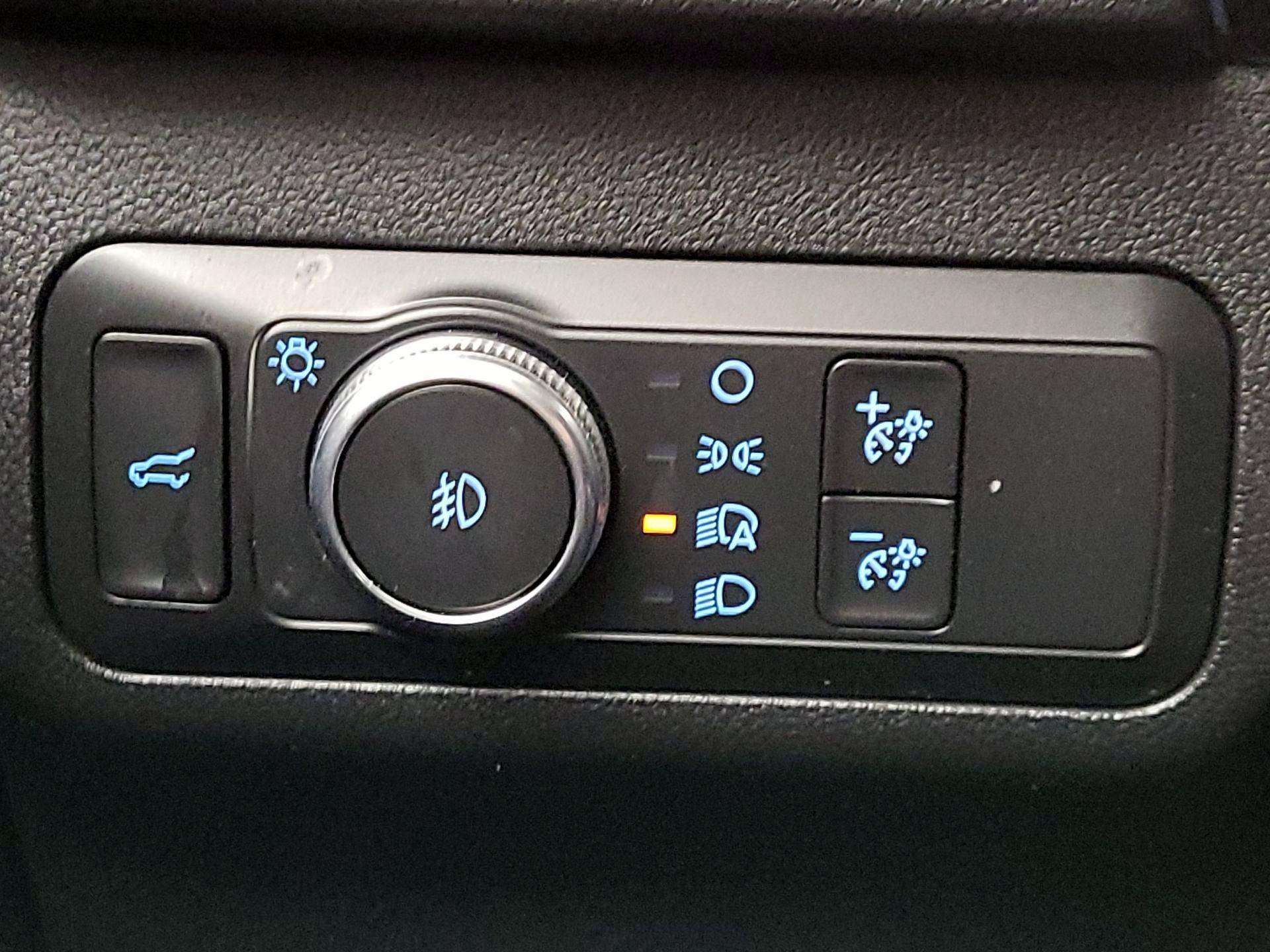 Thumbnail: 2020 Ford Escape - 13