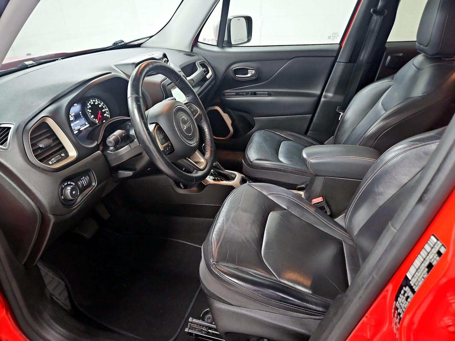 Thumbnail: 2017 Jeep Renegade - 11