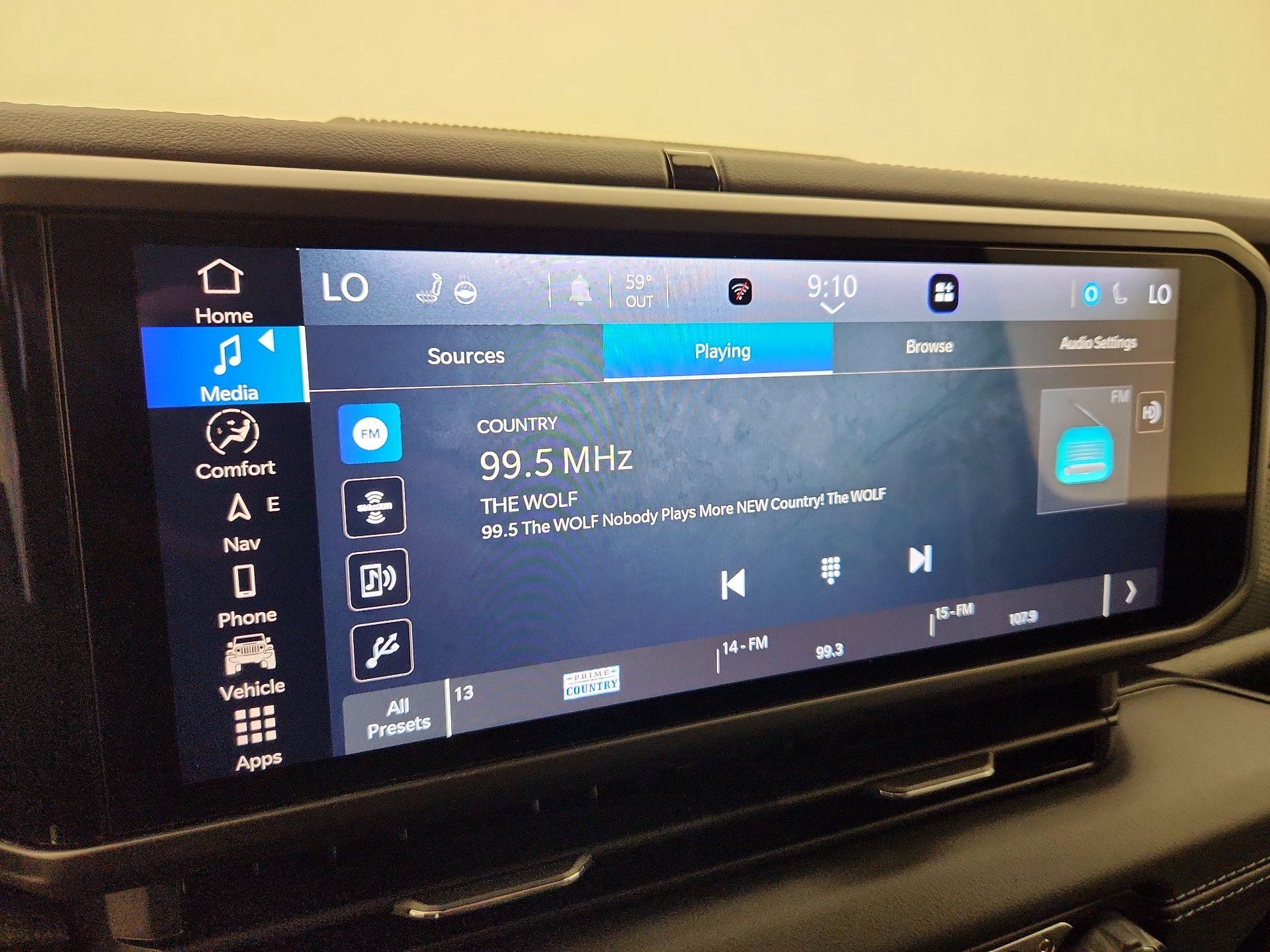 Thumbnail: 2025 Jeep Gladiator - 16