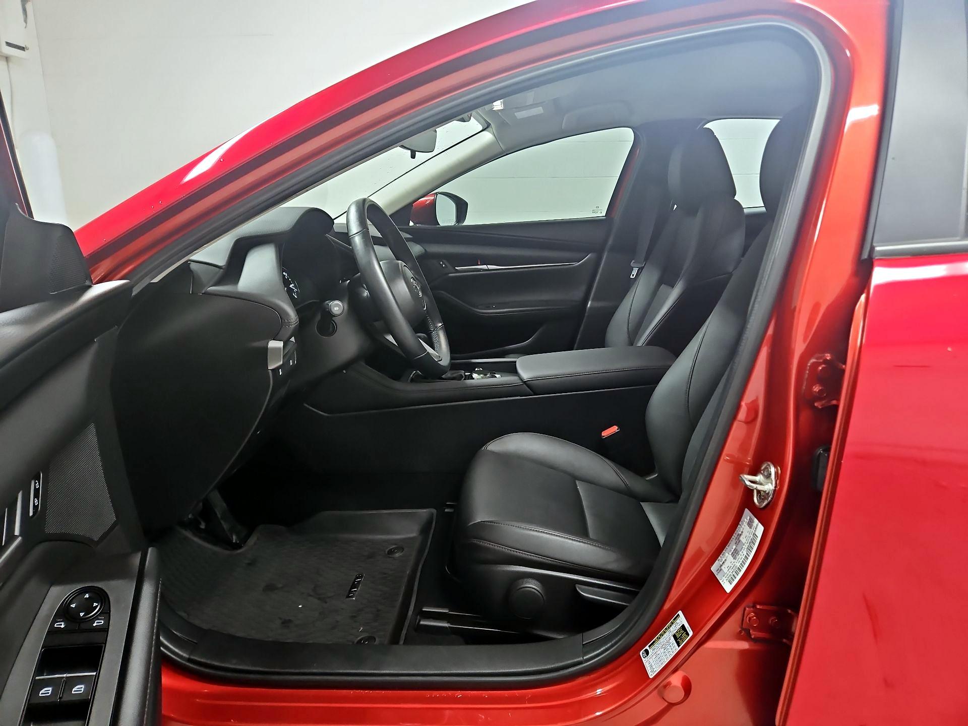 Thumbnail: 2021 Mazda Mazda3 - 11