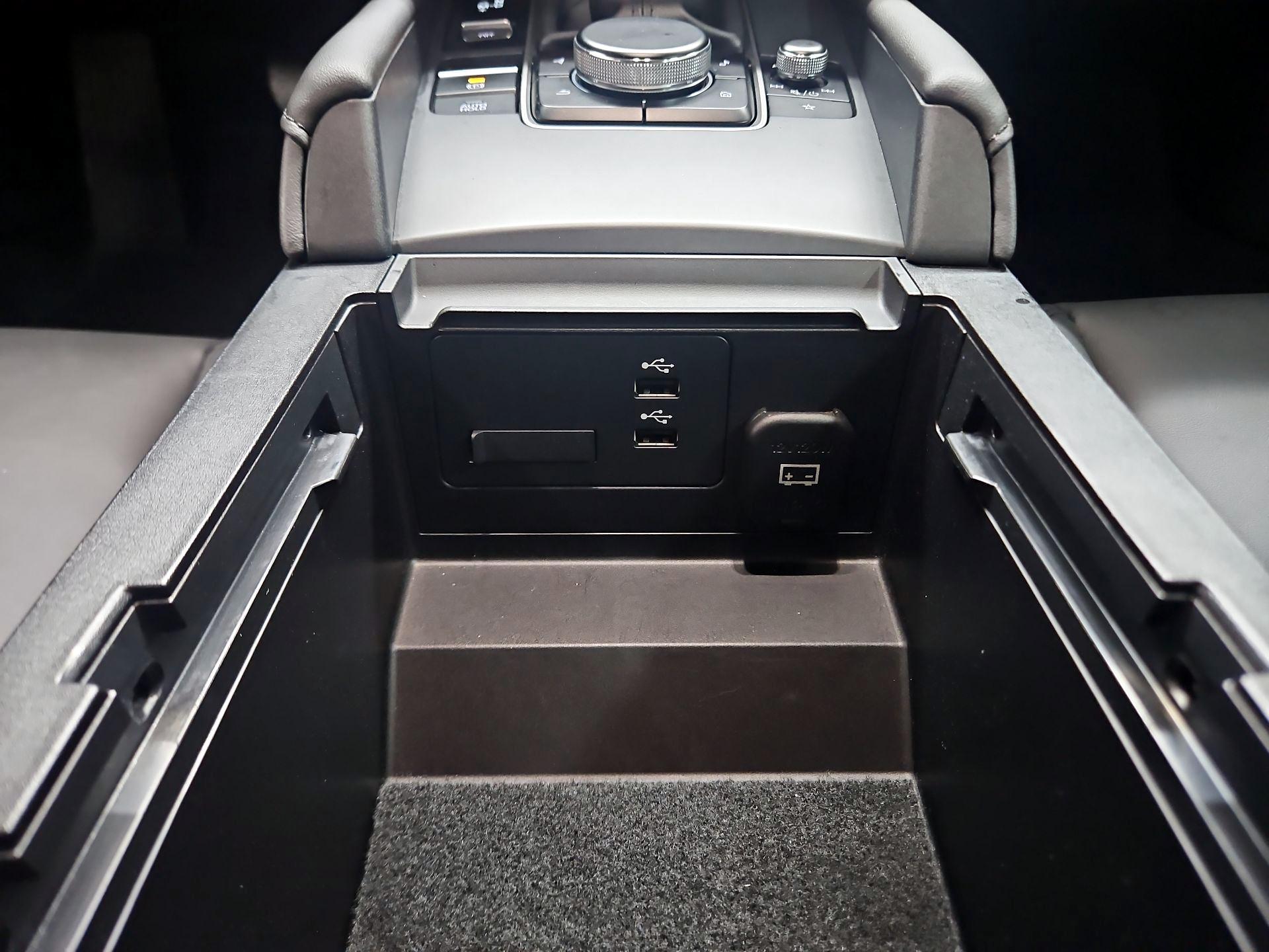 Thumbnail: 2021 Mazda Mazda3 - 18