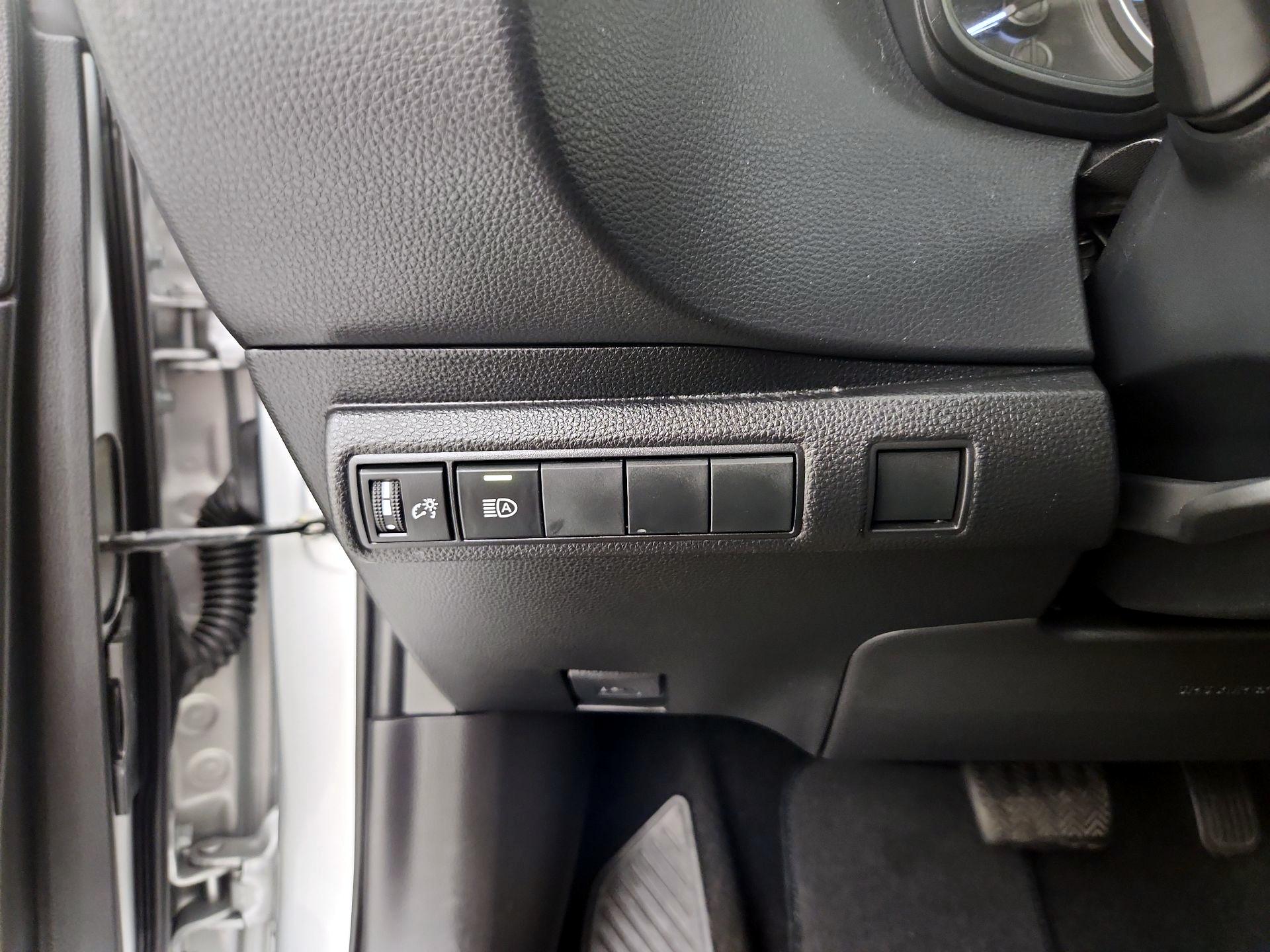 Thumbnail: 2022 Toyota Corolla - 13