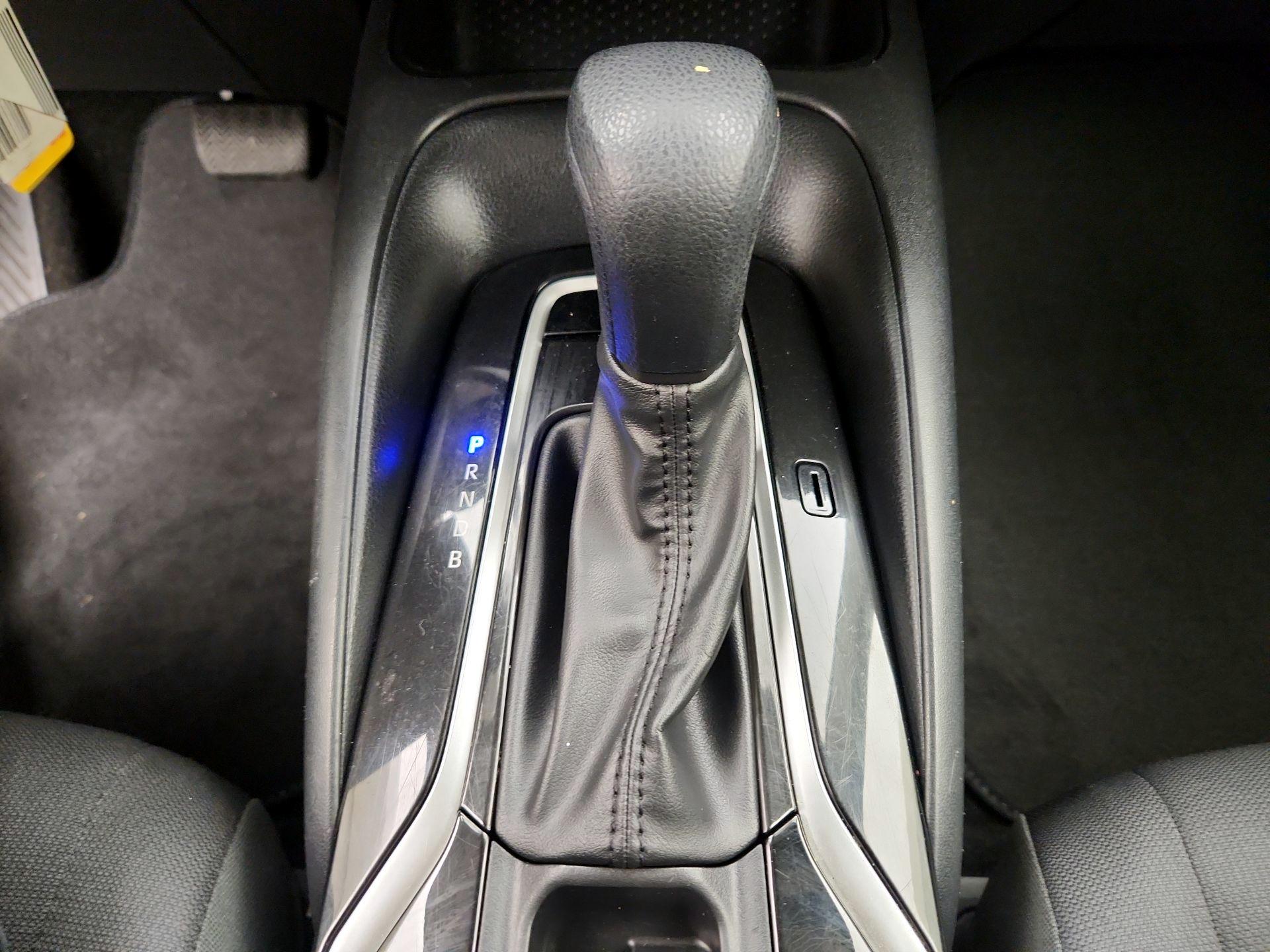 Thumbnail: 2022 Toyota Corolla - 17