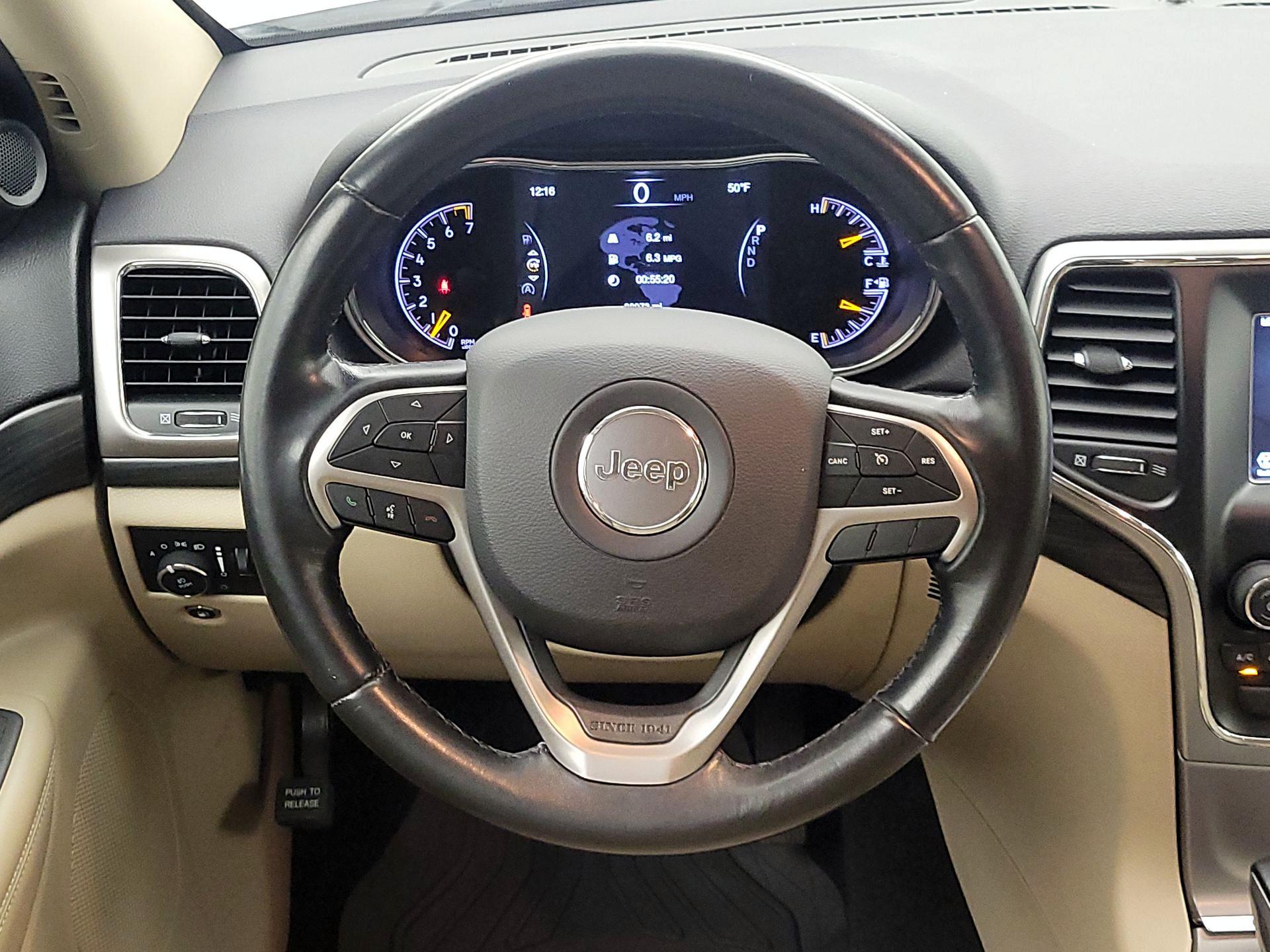 Thumbnail: 2020 Jeep Grand Cherokee - 10