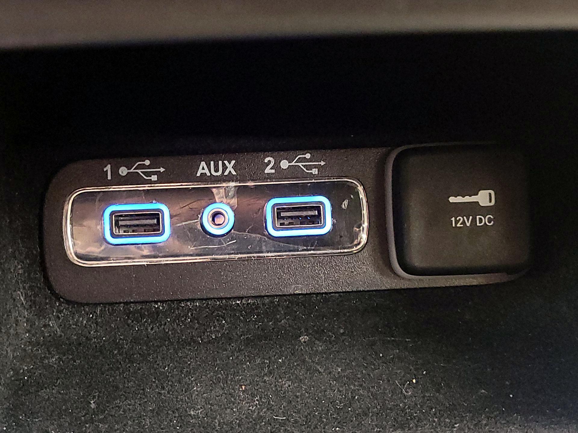 Thumbnail: 2020 Jeep Grand Cherokee - 18