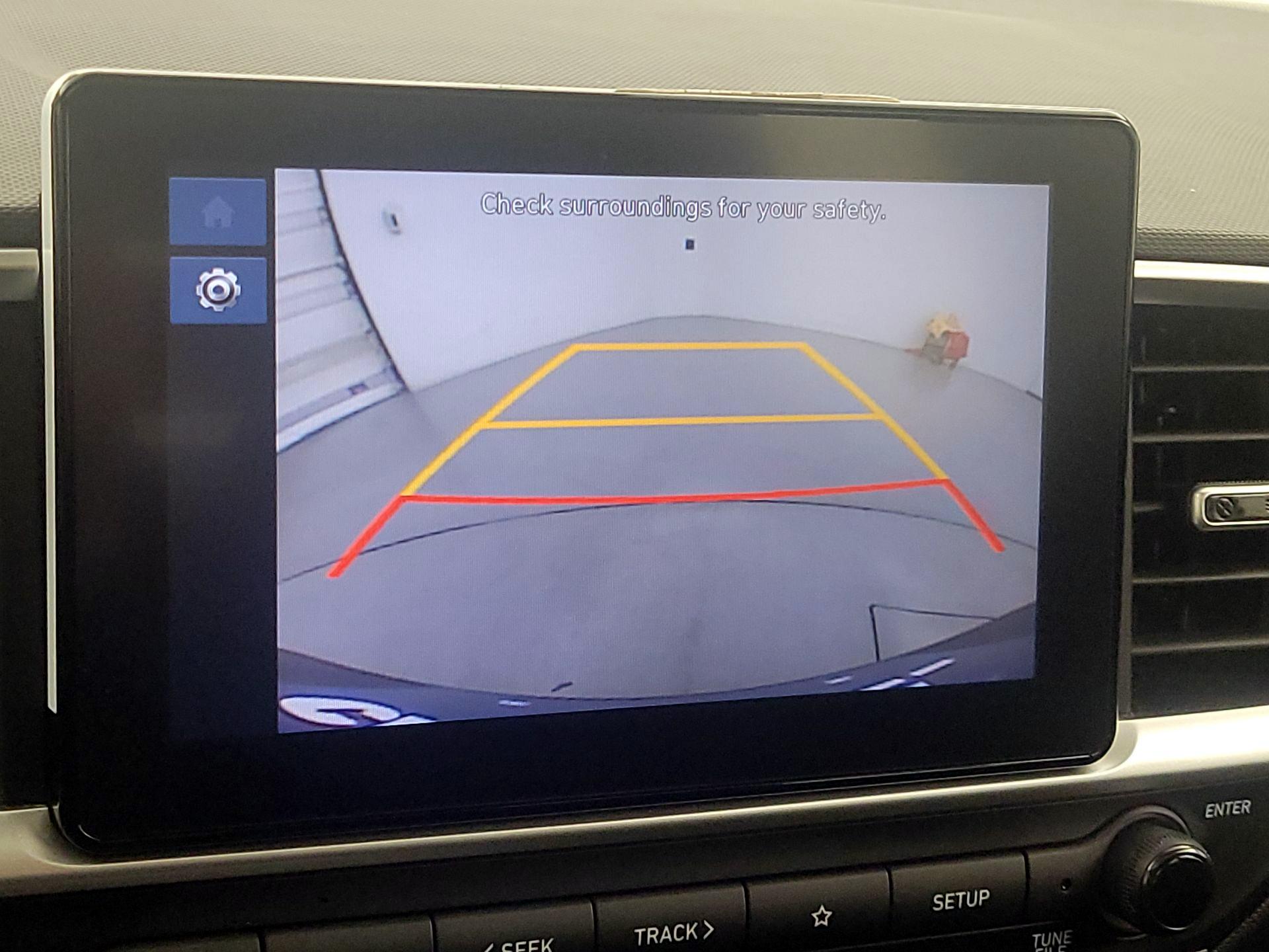 Thumbnail: 2023 Hyundai Venue - 14