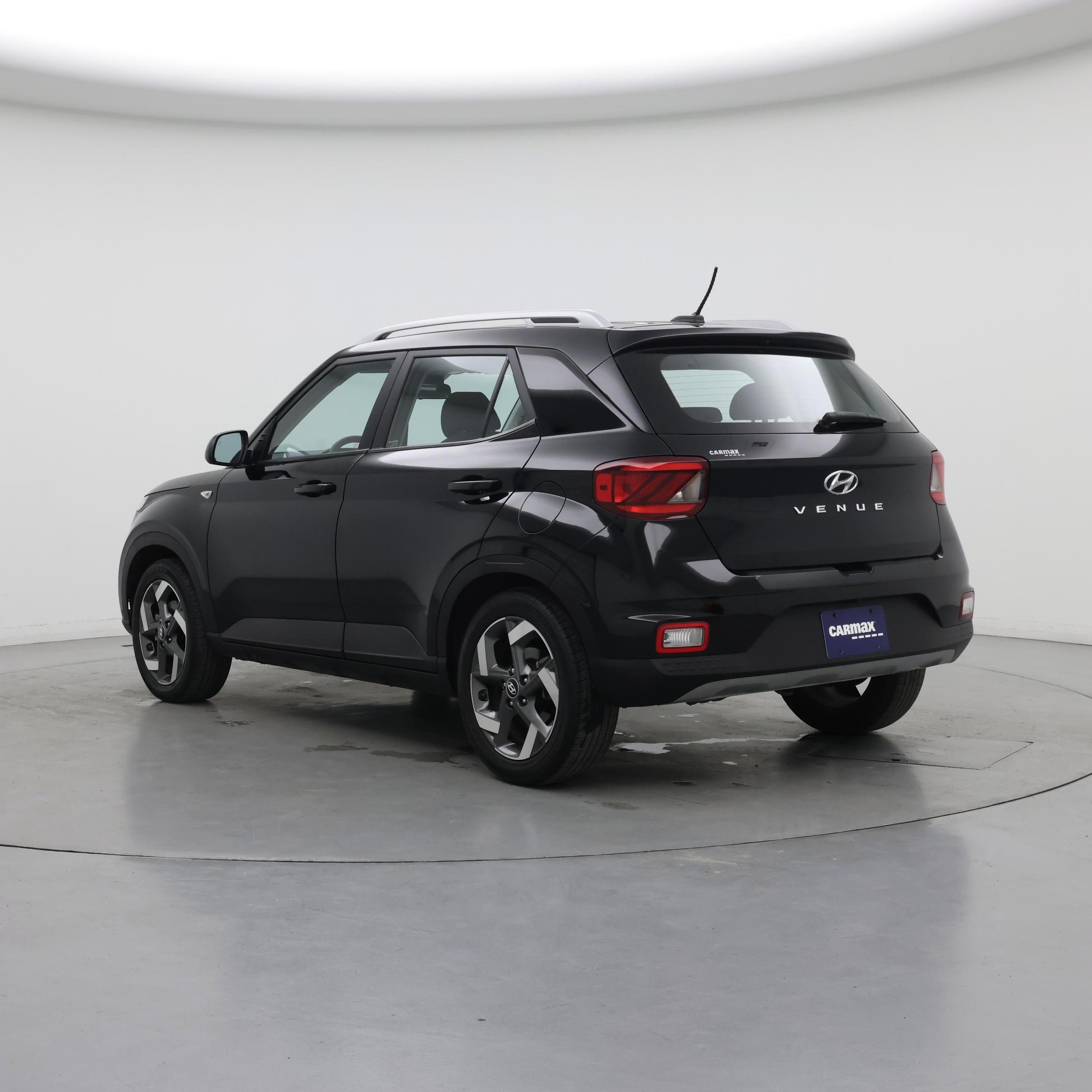 Thumbnail: 2023 Hyundai Venue - 2