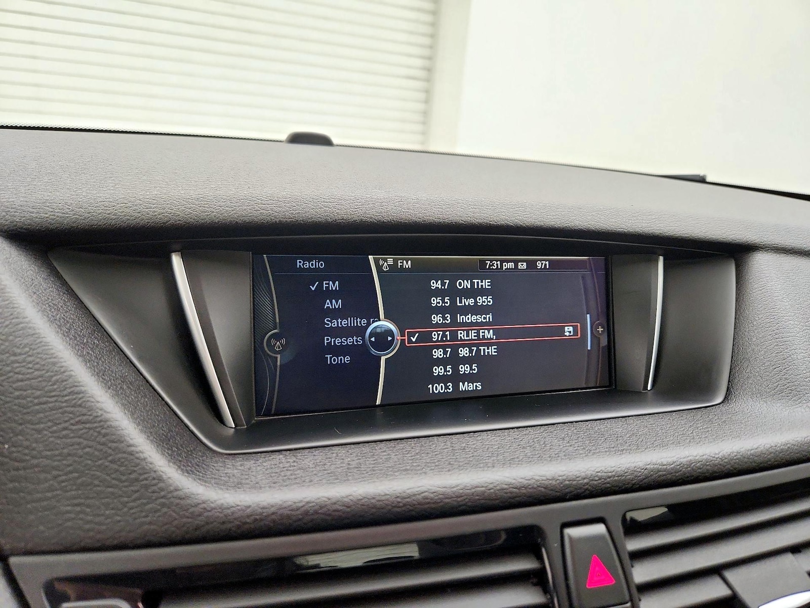 2015 BMW X1 28i - Photo 17