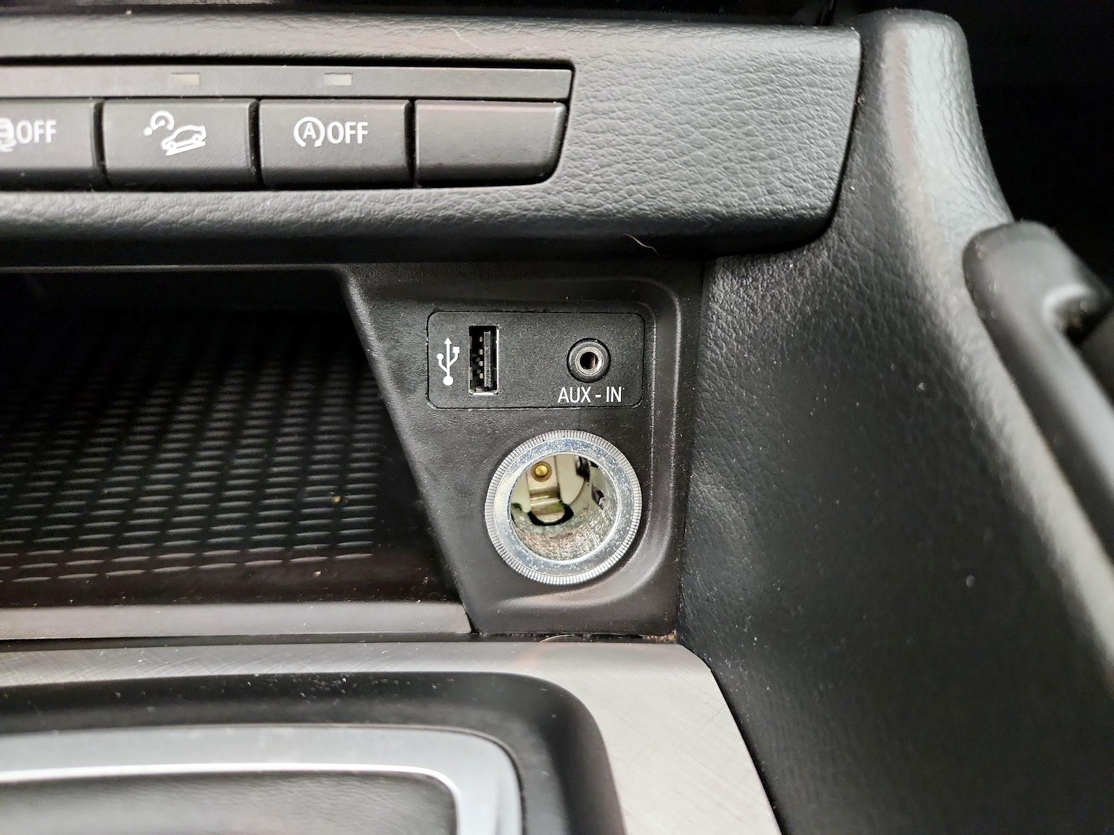 2015 BMW X1 28i - Photo 20