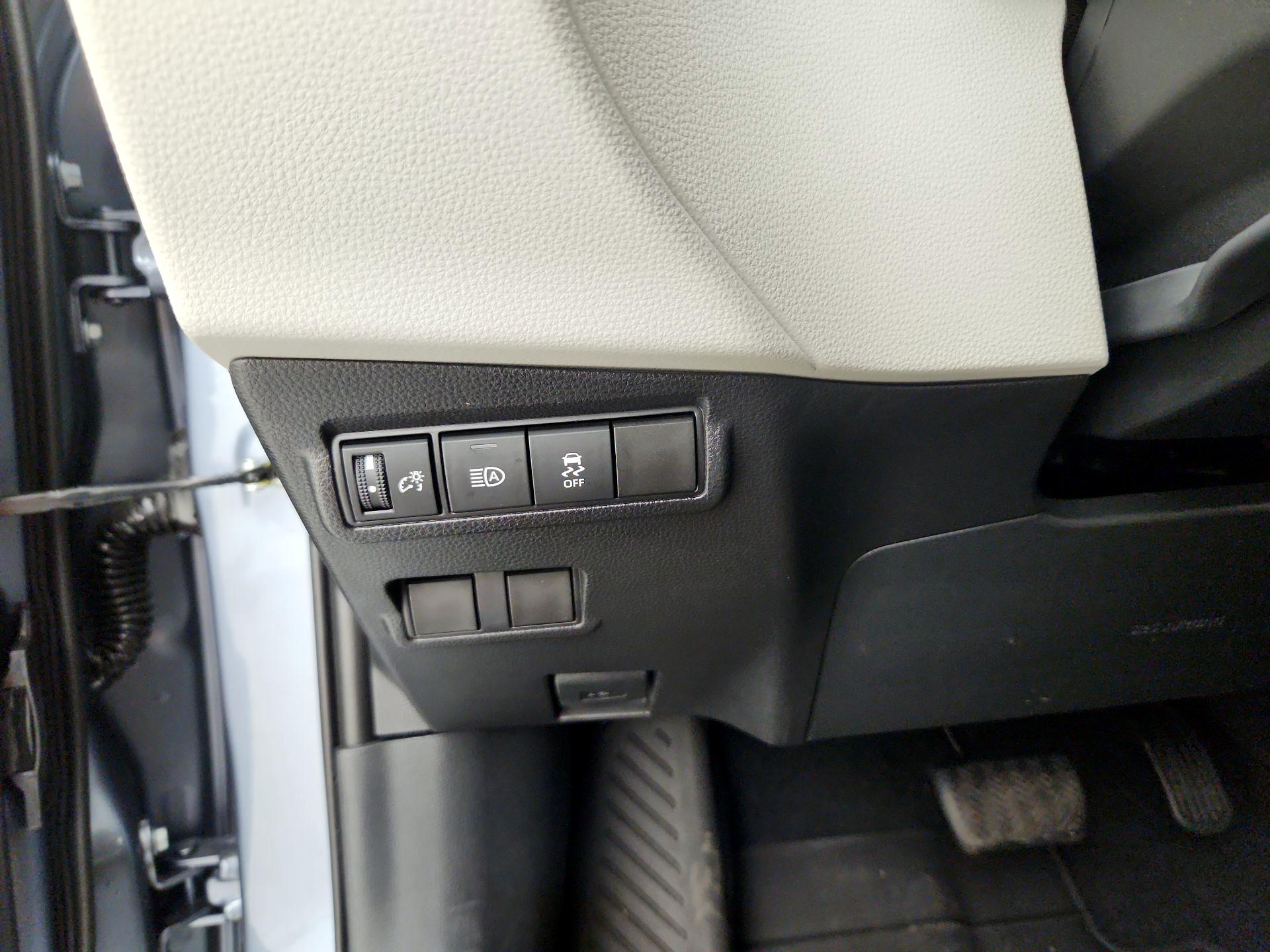 Thumbnail: 2026 Toyota Corolla Cross - 13