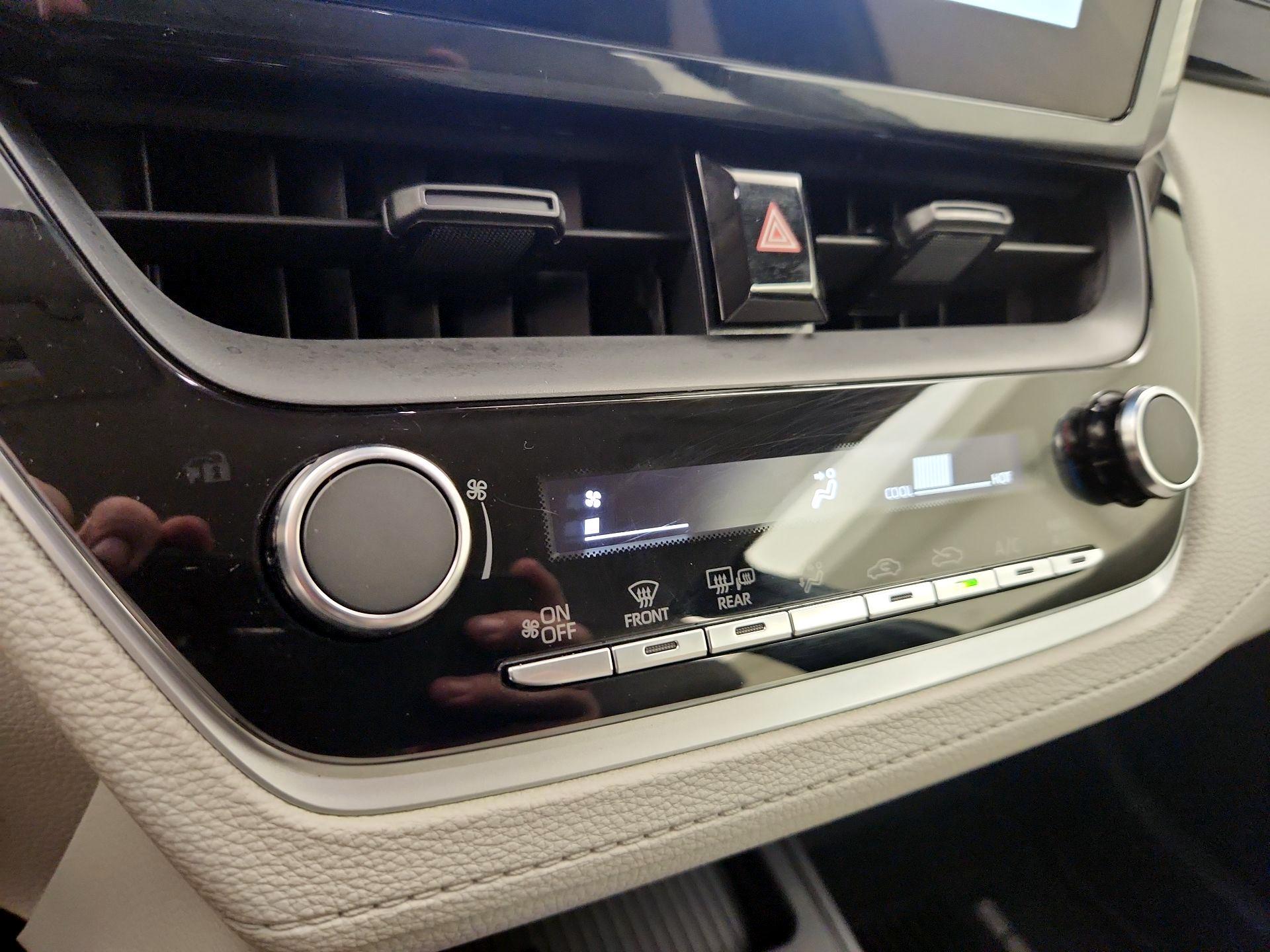 Thumbnail: 2026 Toyota Corolla Cross - 16