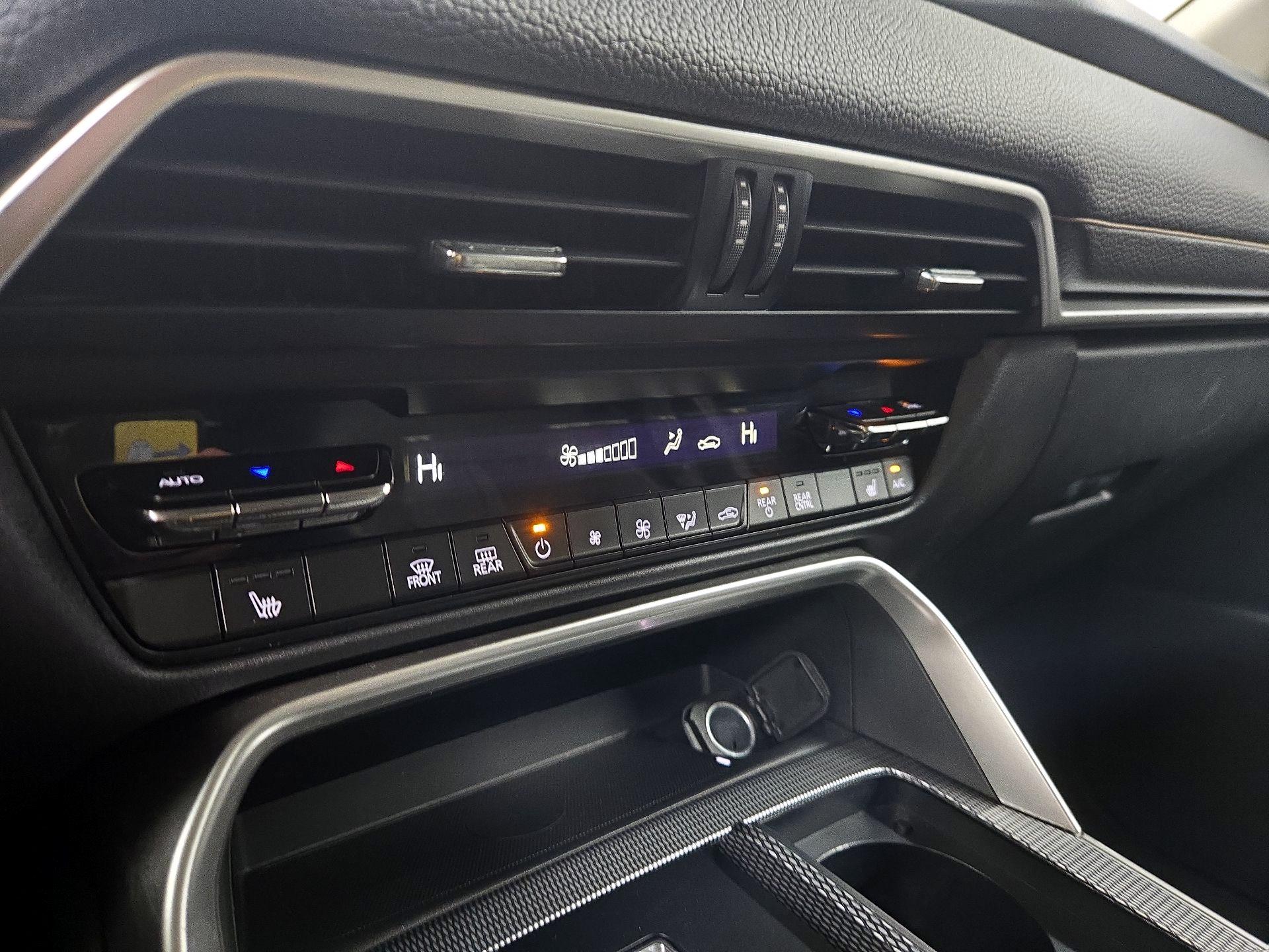 Thumbnail: 2024 Mazda CX-90 - 16