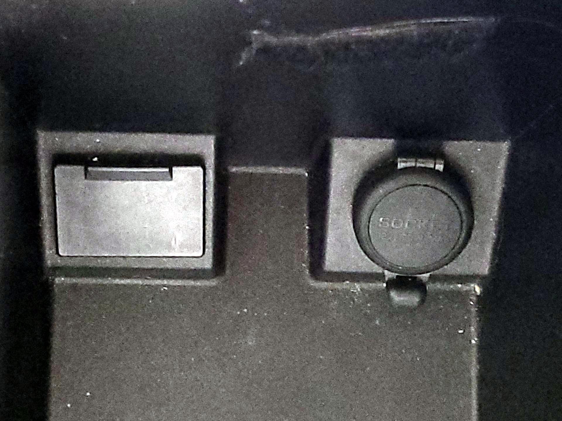 Thumbnail: 2014 Nissan Rogue - 17