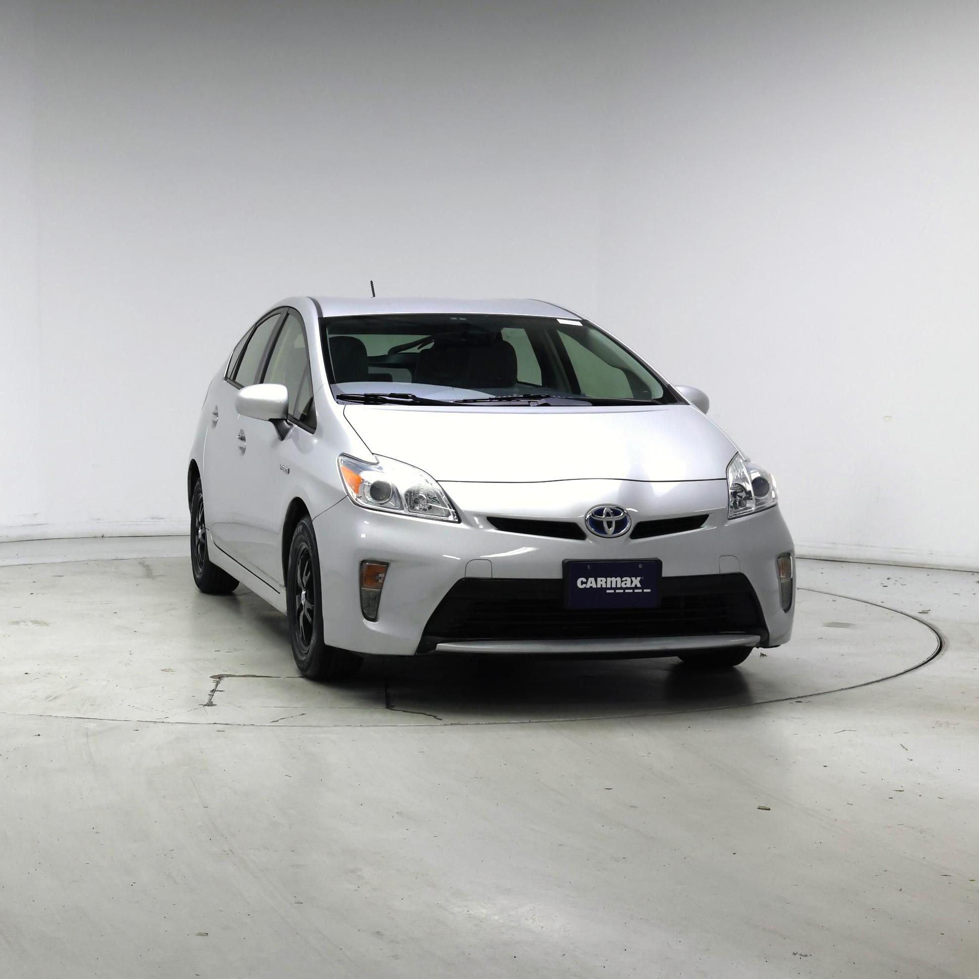 Thumbnail: 2014 Toyota Prius - 5