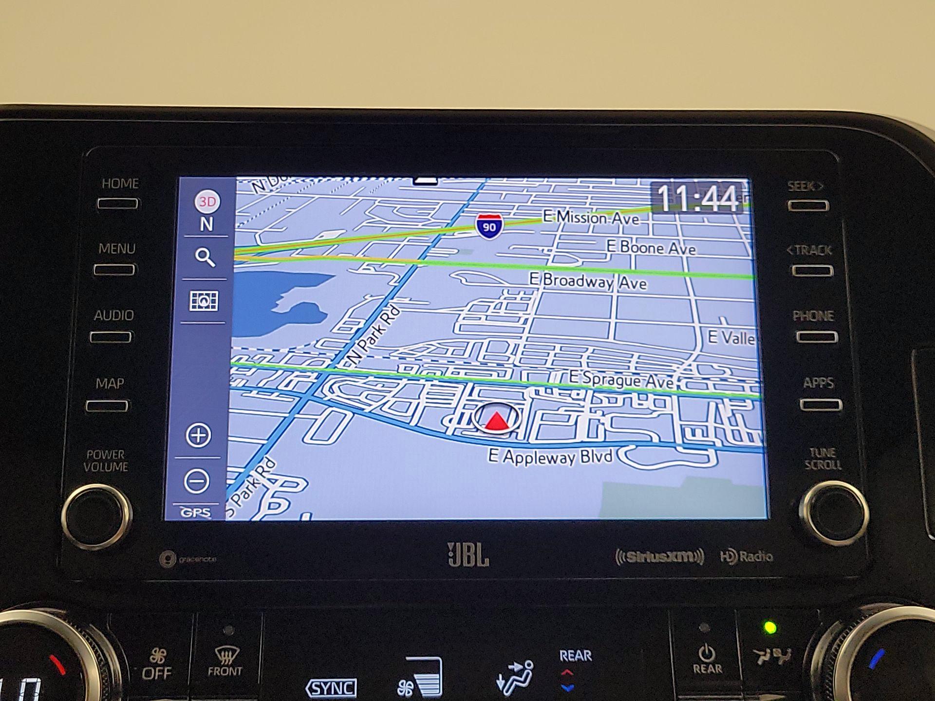 Thumbnail: 2022 Toyota Highlander - 14