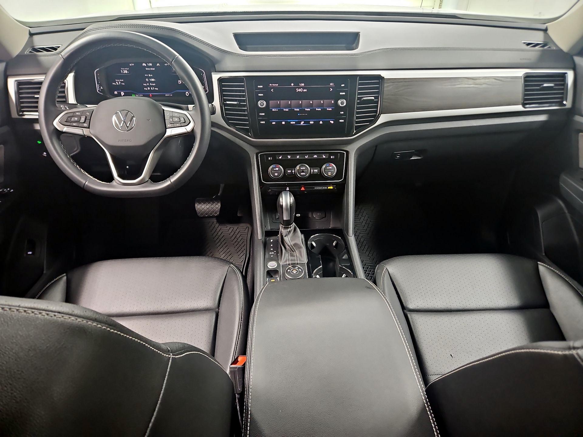 Thumbnail: 2023 Volkswagen Atlas - 9